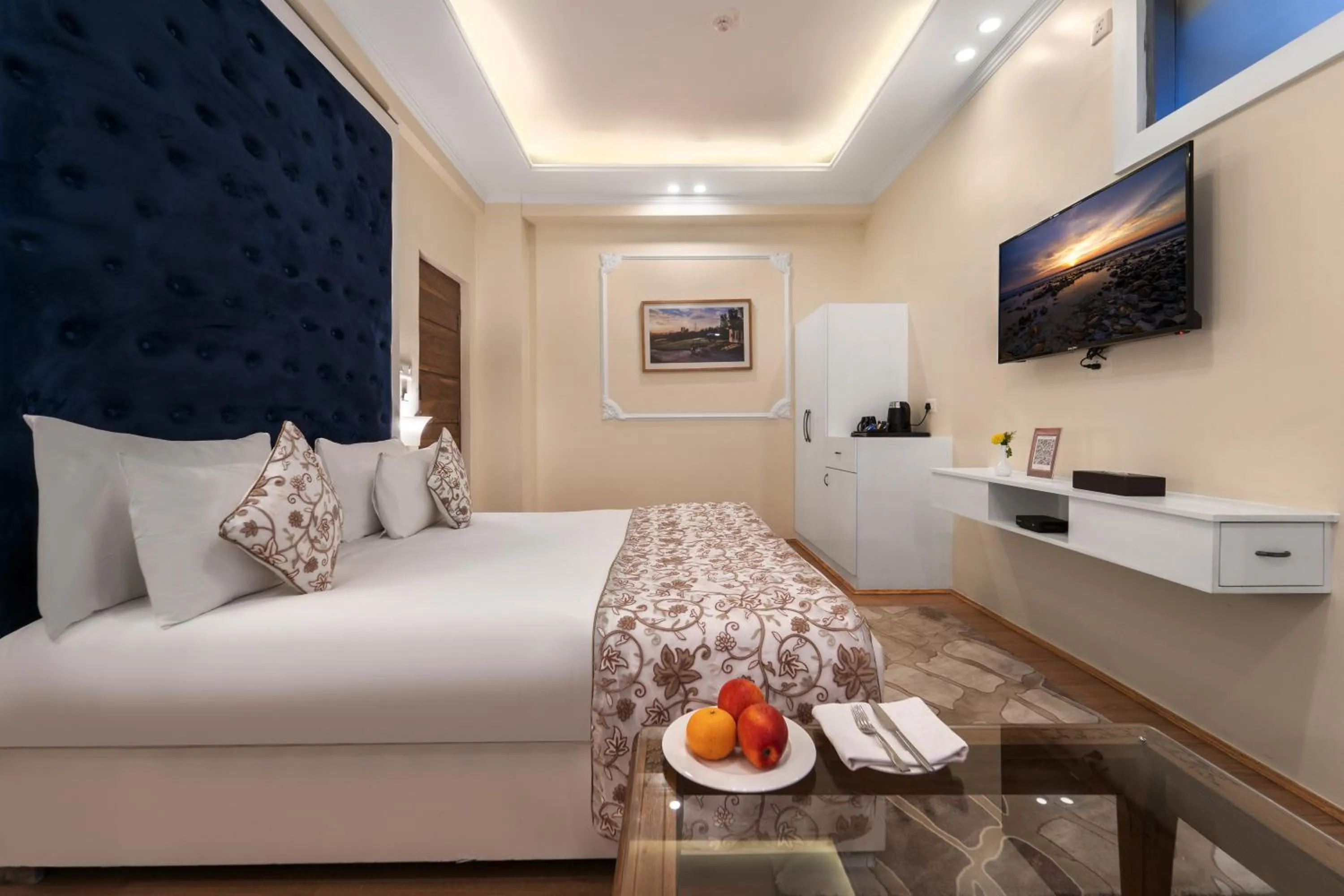 Bed in ARCO Hotels and Resorts Srinagar
