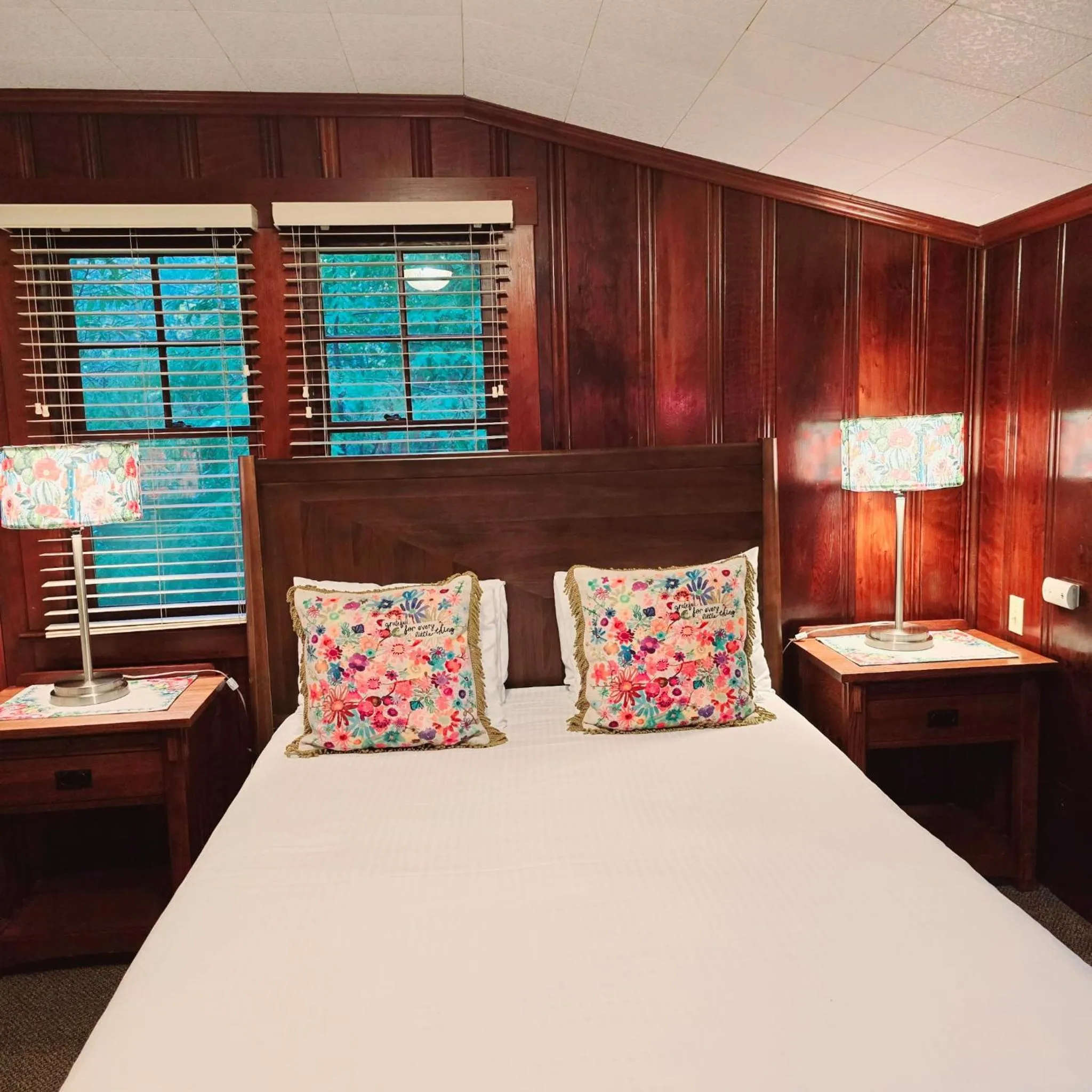 Bed in Miranda Gardens Resort