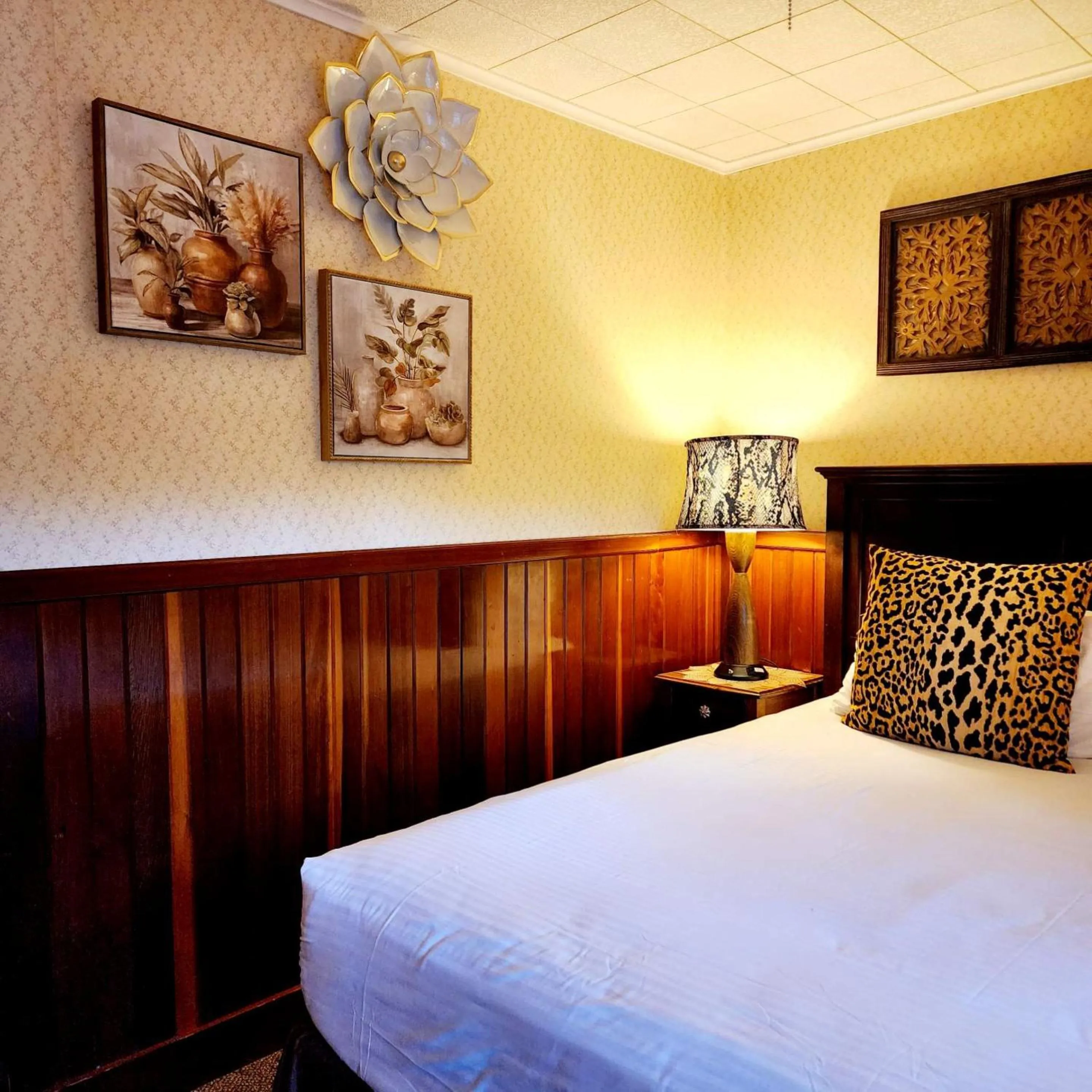 Bed in Miranda Gardens Resort