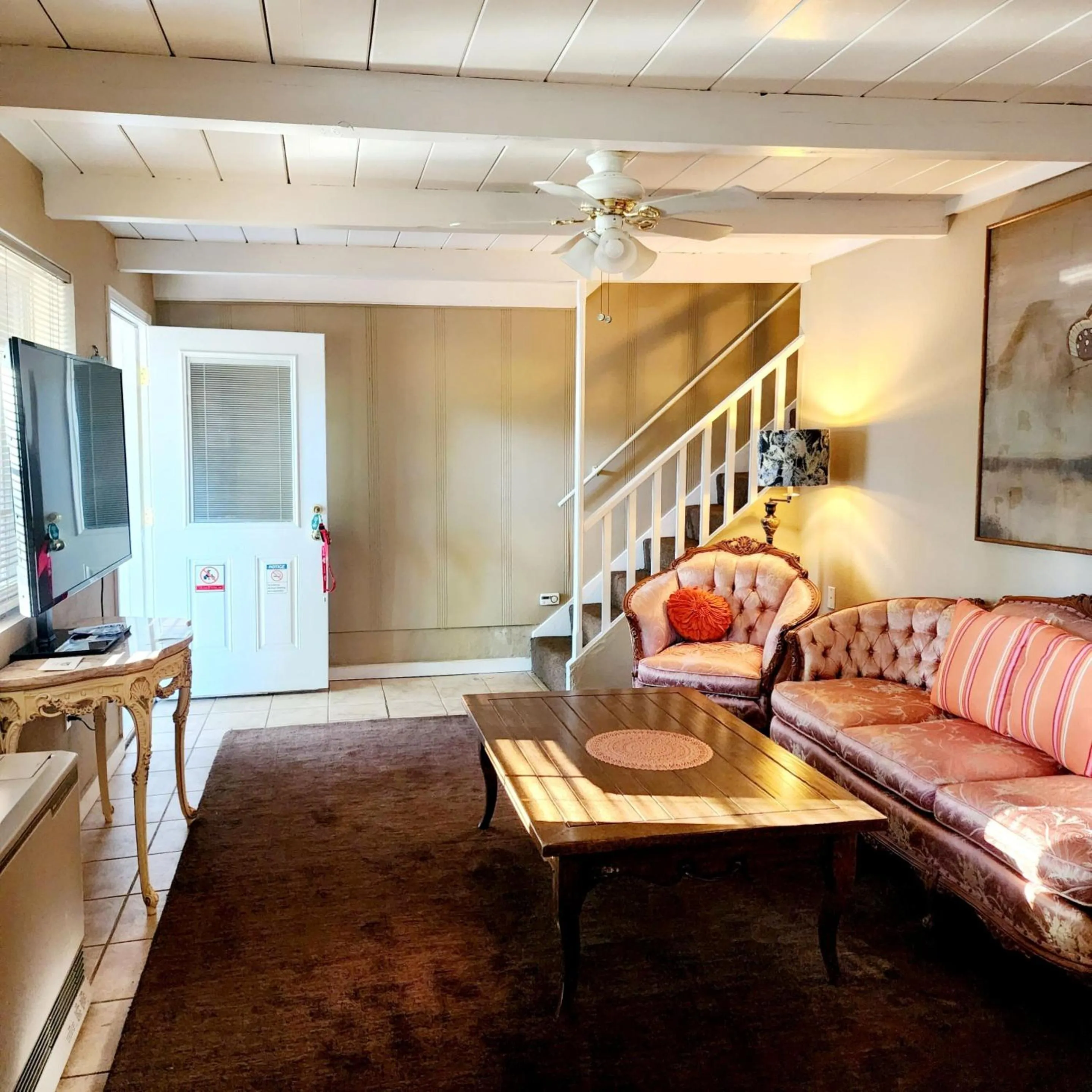 TV and multimedia in Miranda Gardens Resort