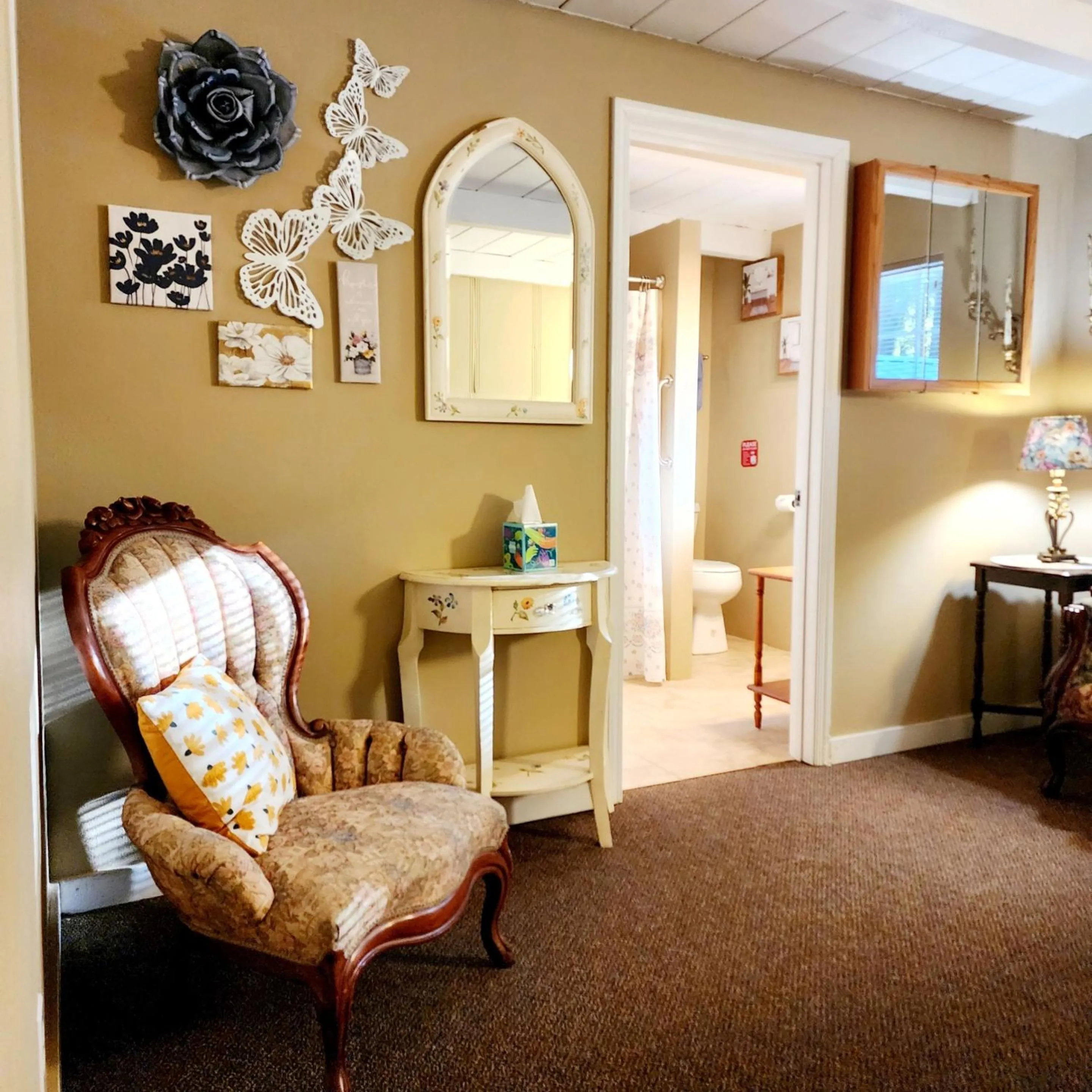 Bathroom in Miranda Gardens Resort