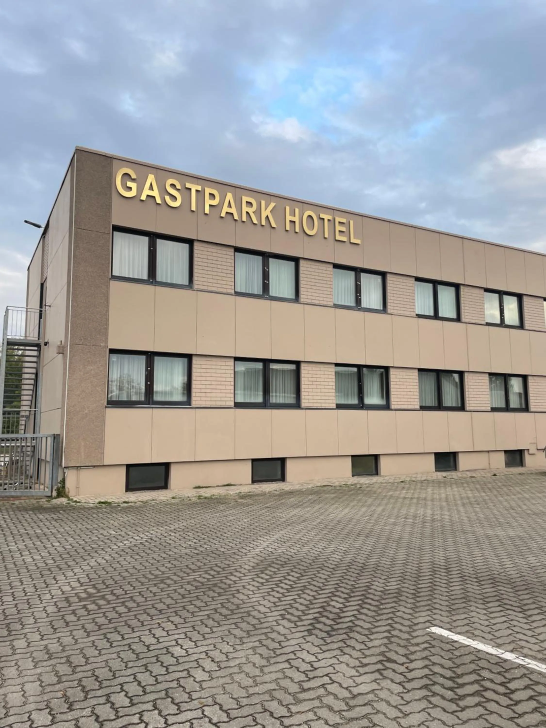 Property building in Gastpark Hotel