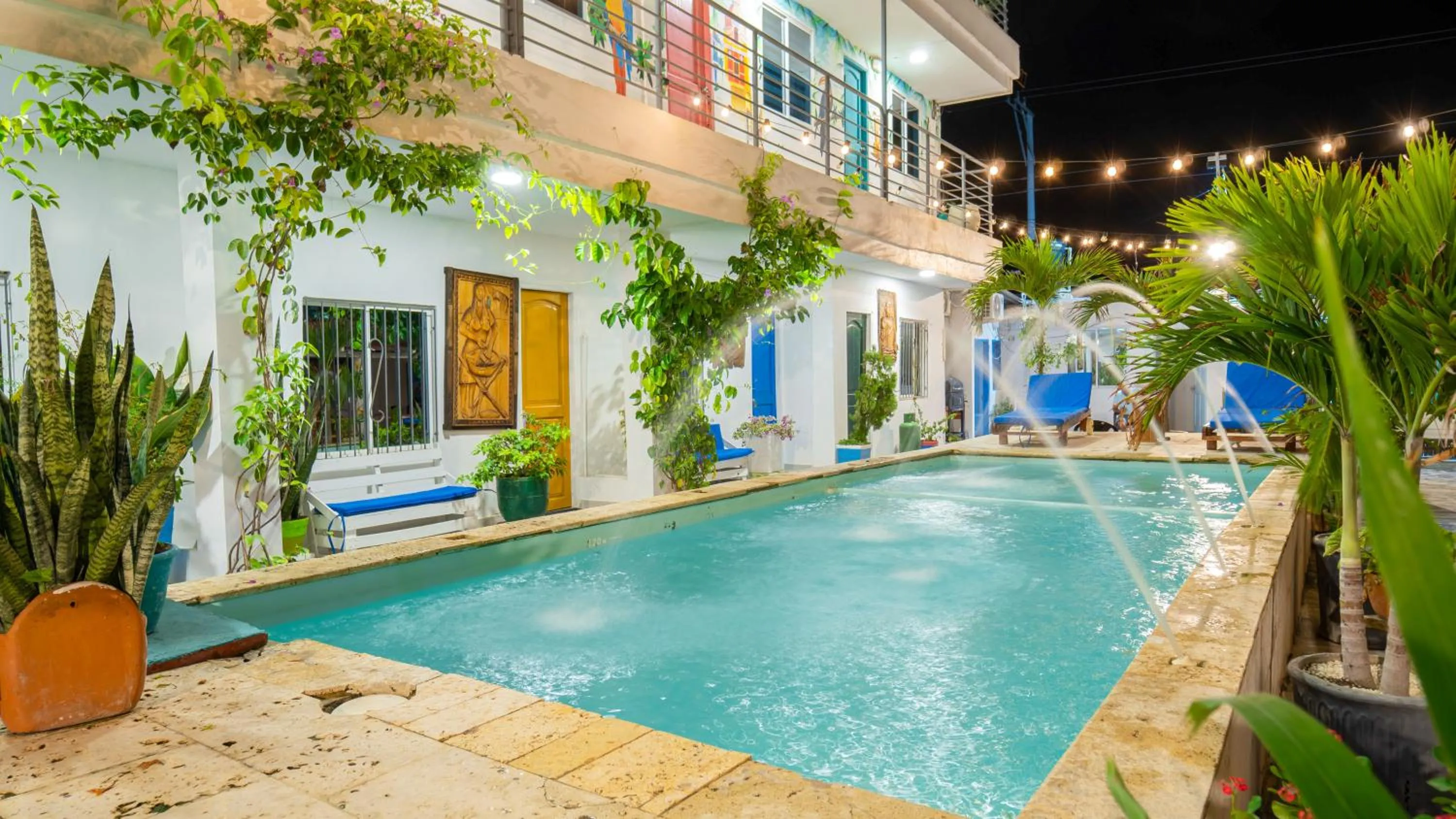 Swimming pool in Casa Playa James