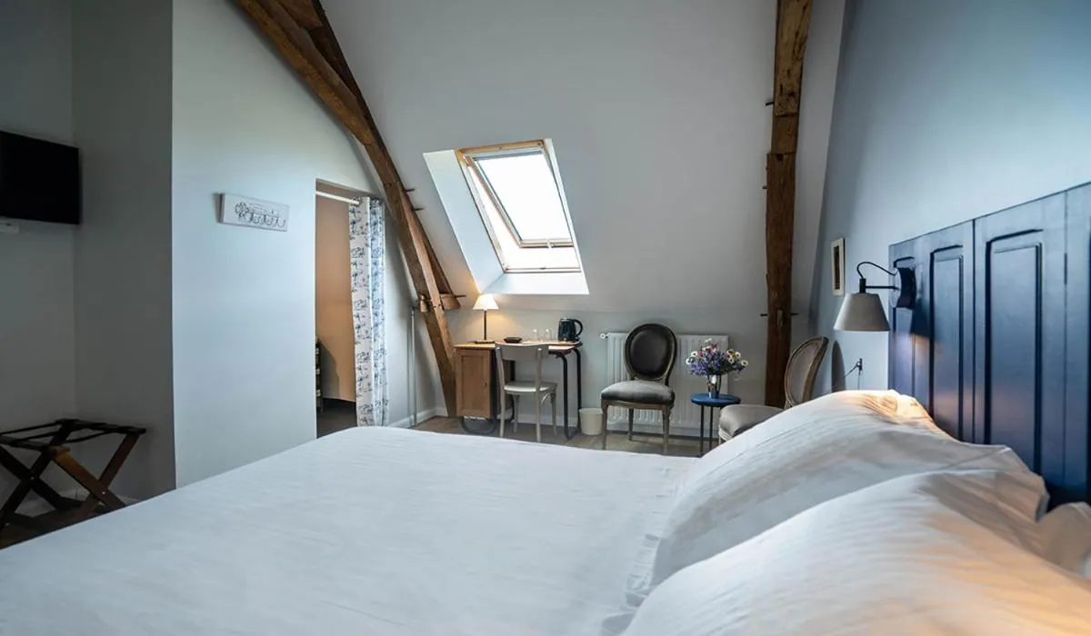 Photo of the whole room, Bed in Château de la Garnison