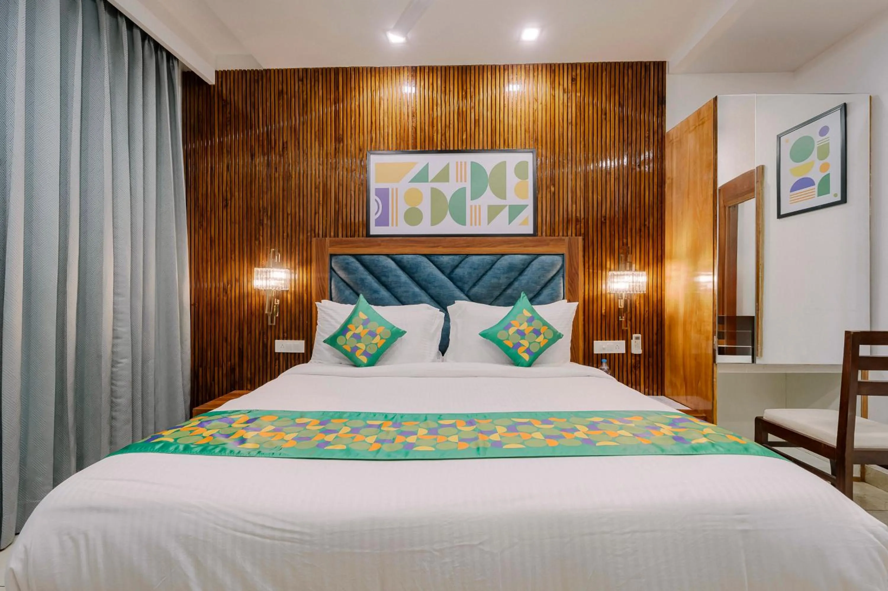 Bedroom, Bed in Treebo Hilldaar Dalhousie