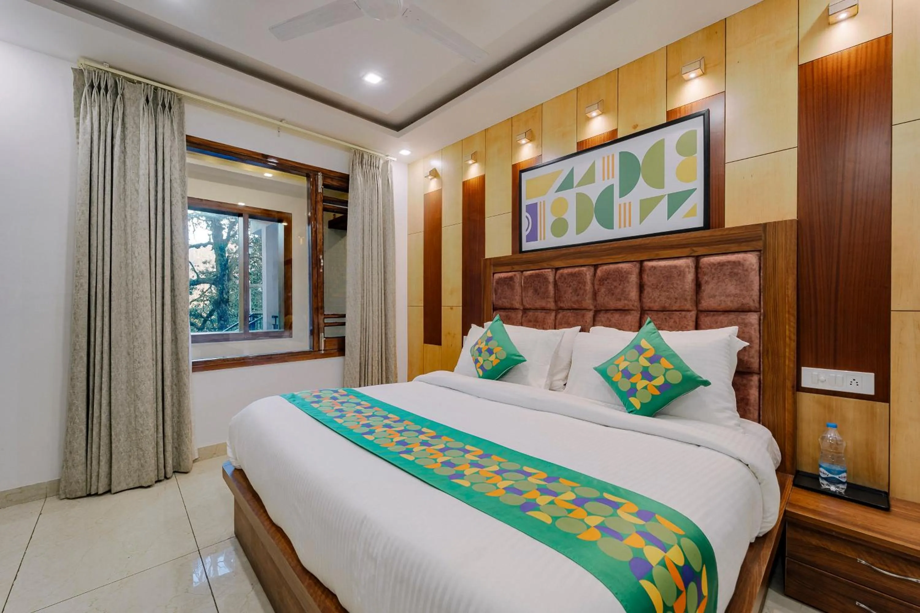 Bedroom, Bed in Treebo Hilldaar Dalhousie