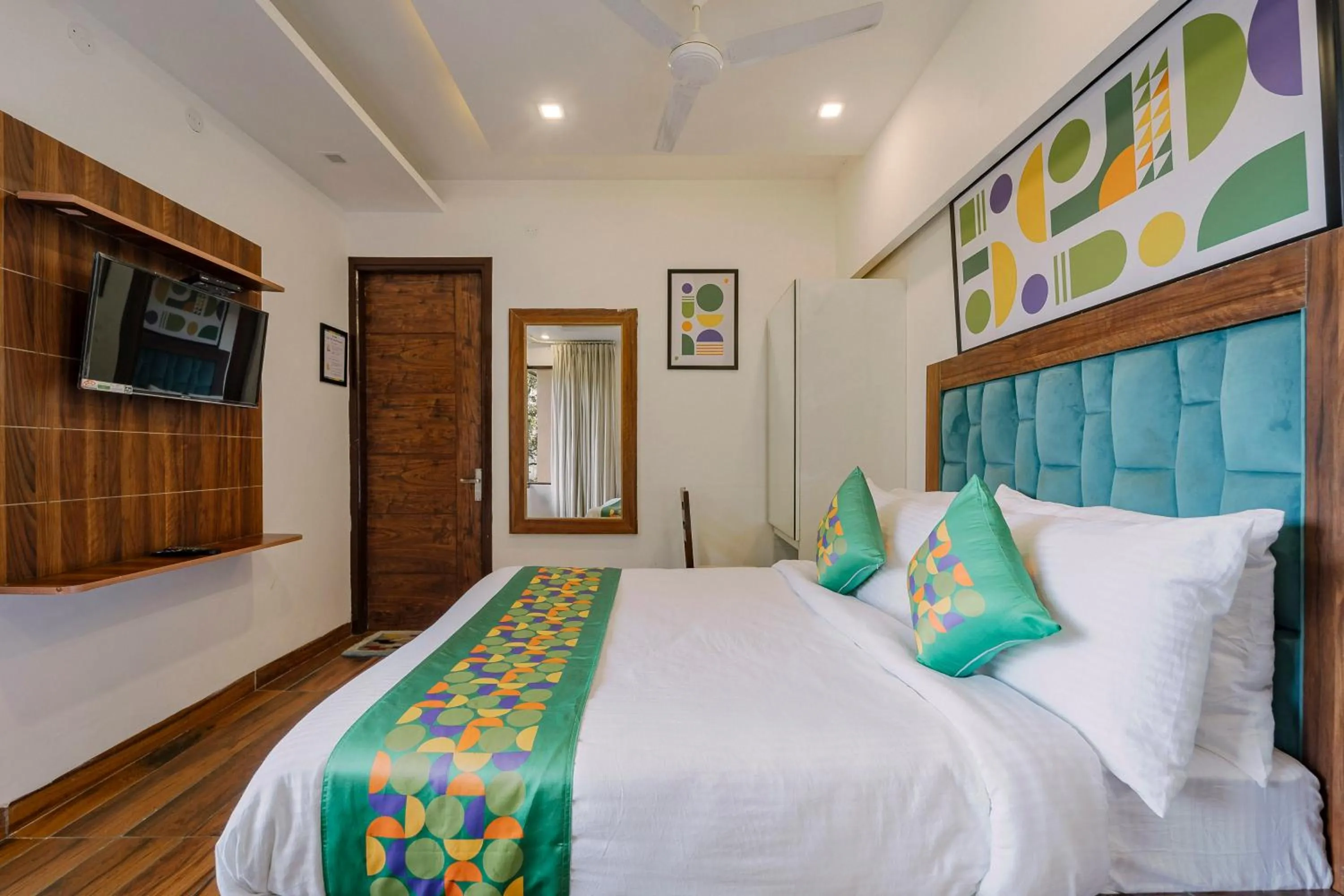 Bedroom, Bed in Treebo Hilldaar Dalhousie