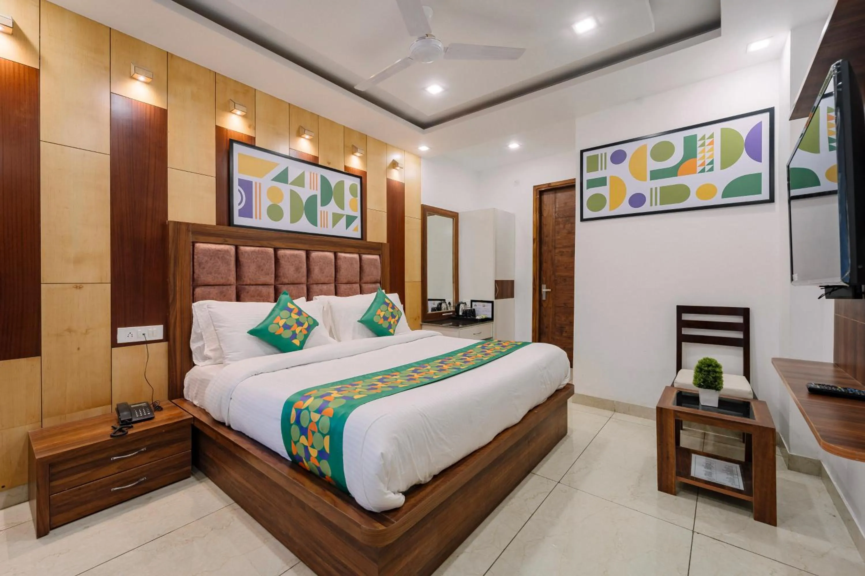 Bedroom, Bed in Treebo Hilldaar Dalhousie