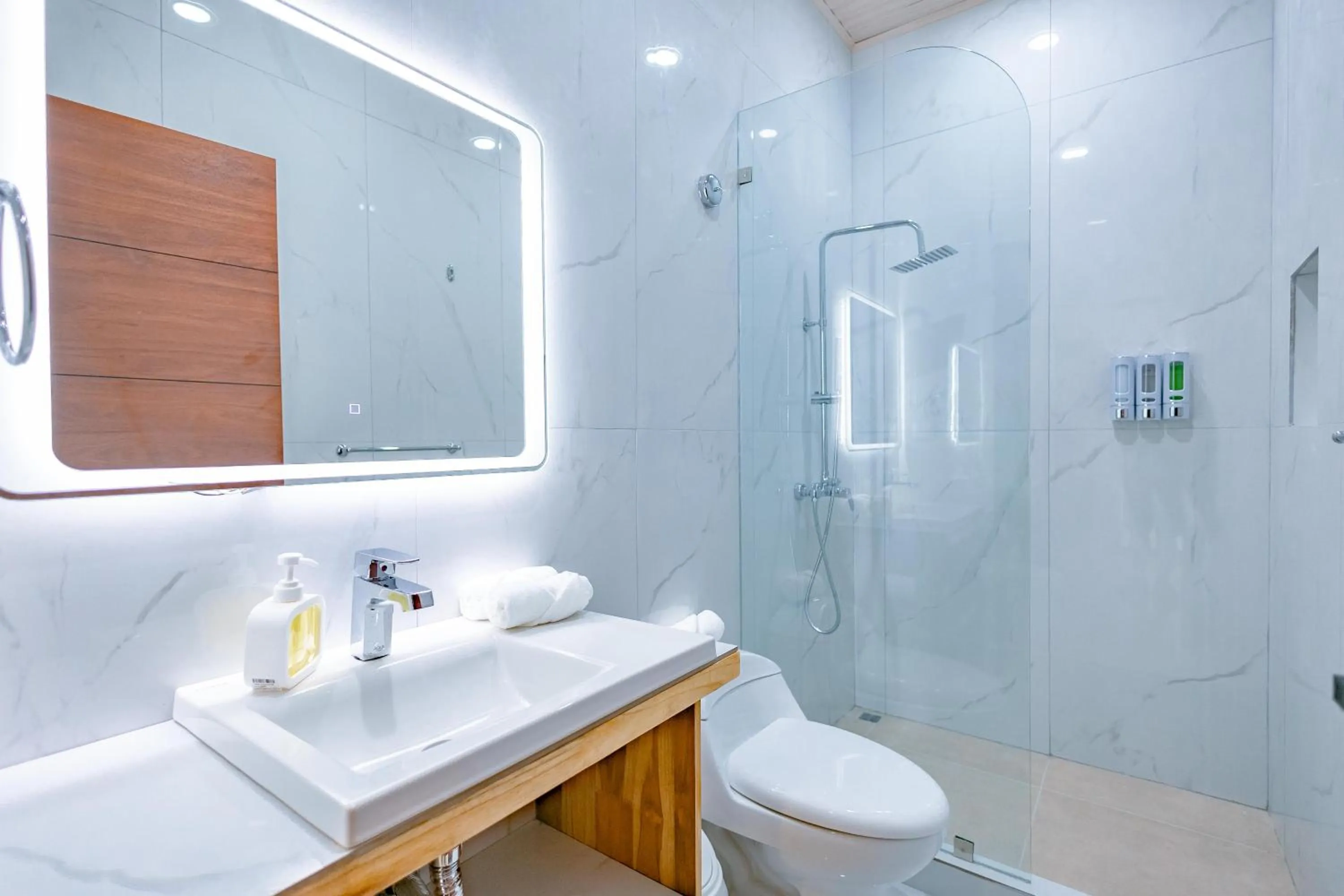 Bath in Mountain Top Park Hotel