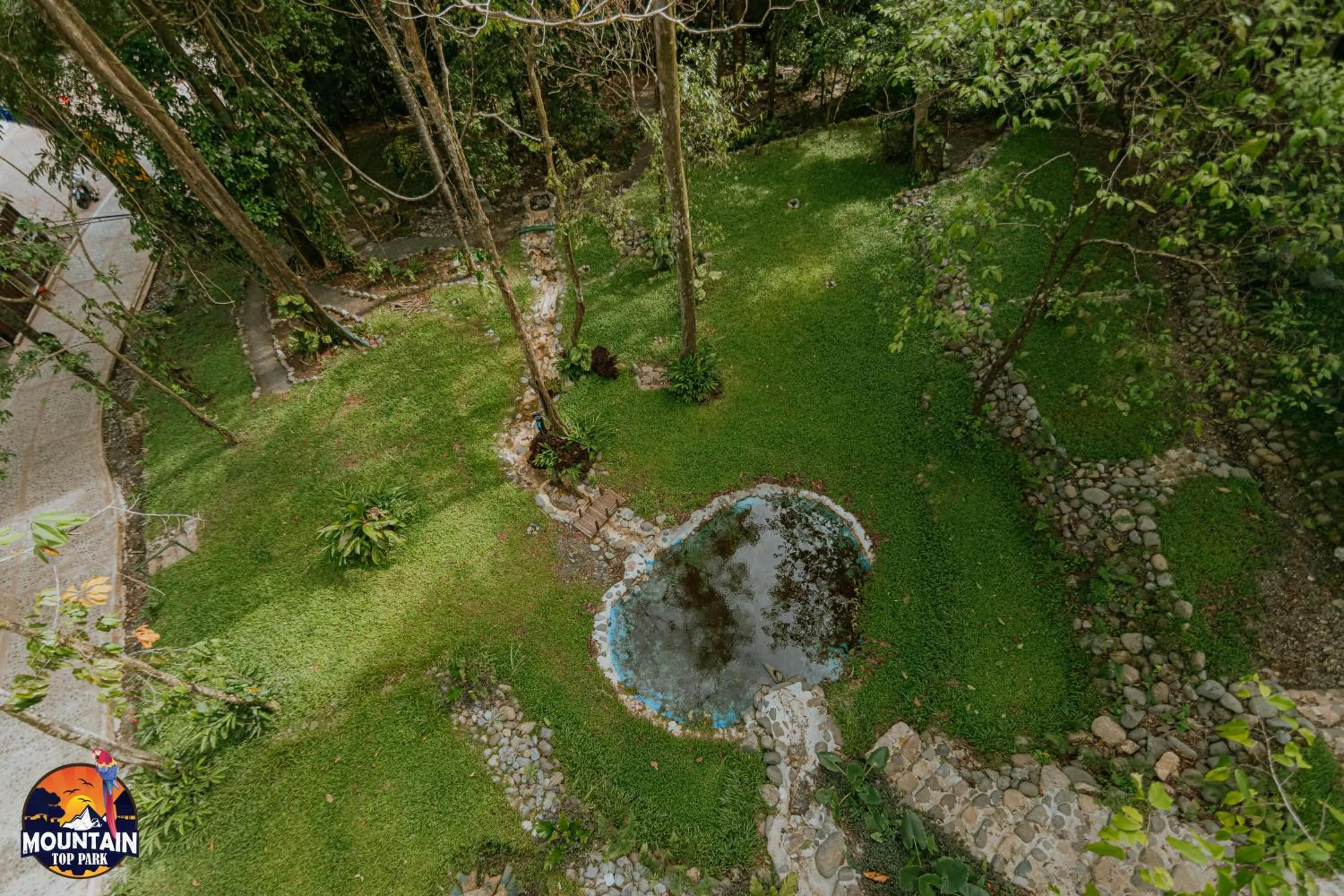 Property building in Mountain Top Park Hotel