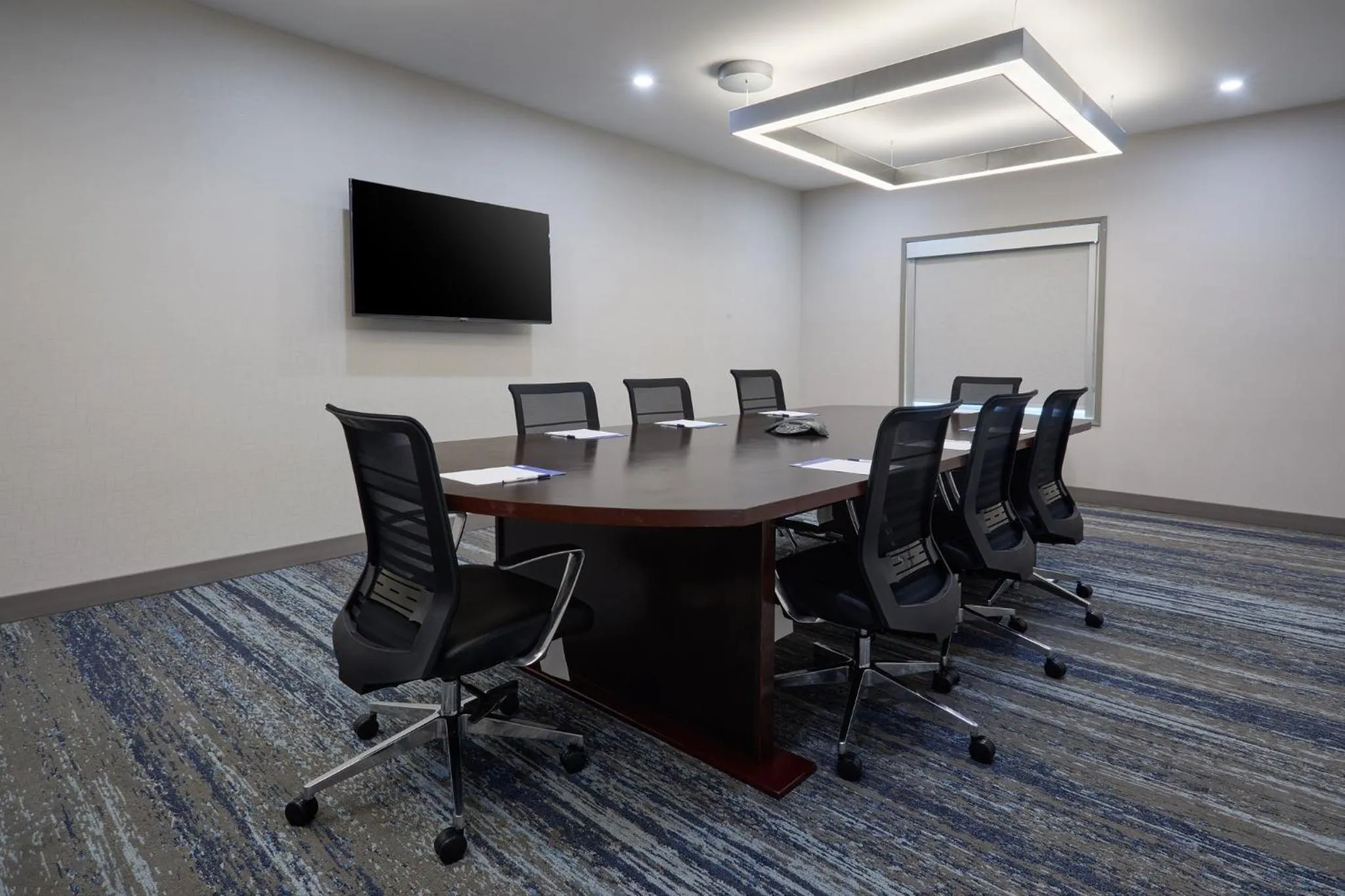 Meeting/conference room in Holiday Inn Express Hotel & Suites Swift Current by IHG