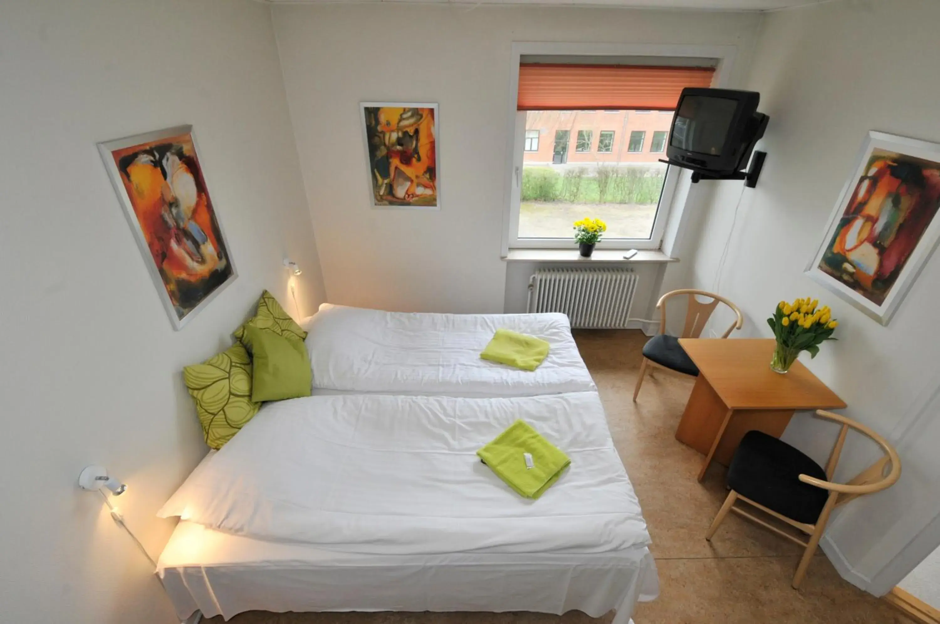 Twin Room - single occupancy in Thyregod Kursuscenter Twin Room - single occupancy in Thyregod Kursuscenter