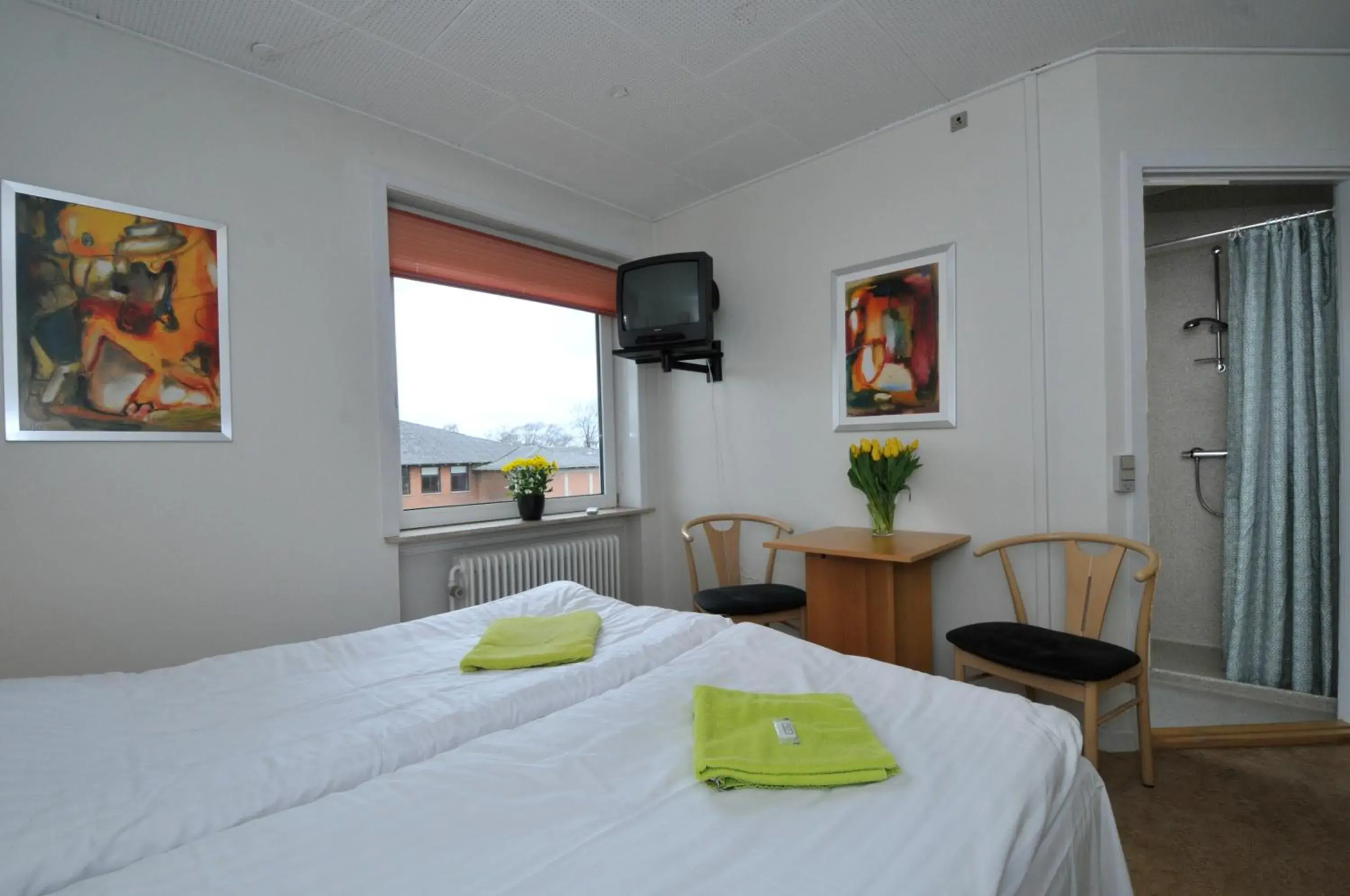 Twin Room - single occupancy in Thyregod Kursuscenter Twin Room - single occupancy in Thyregod Kursuscenter