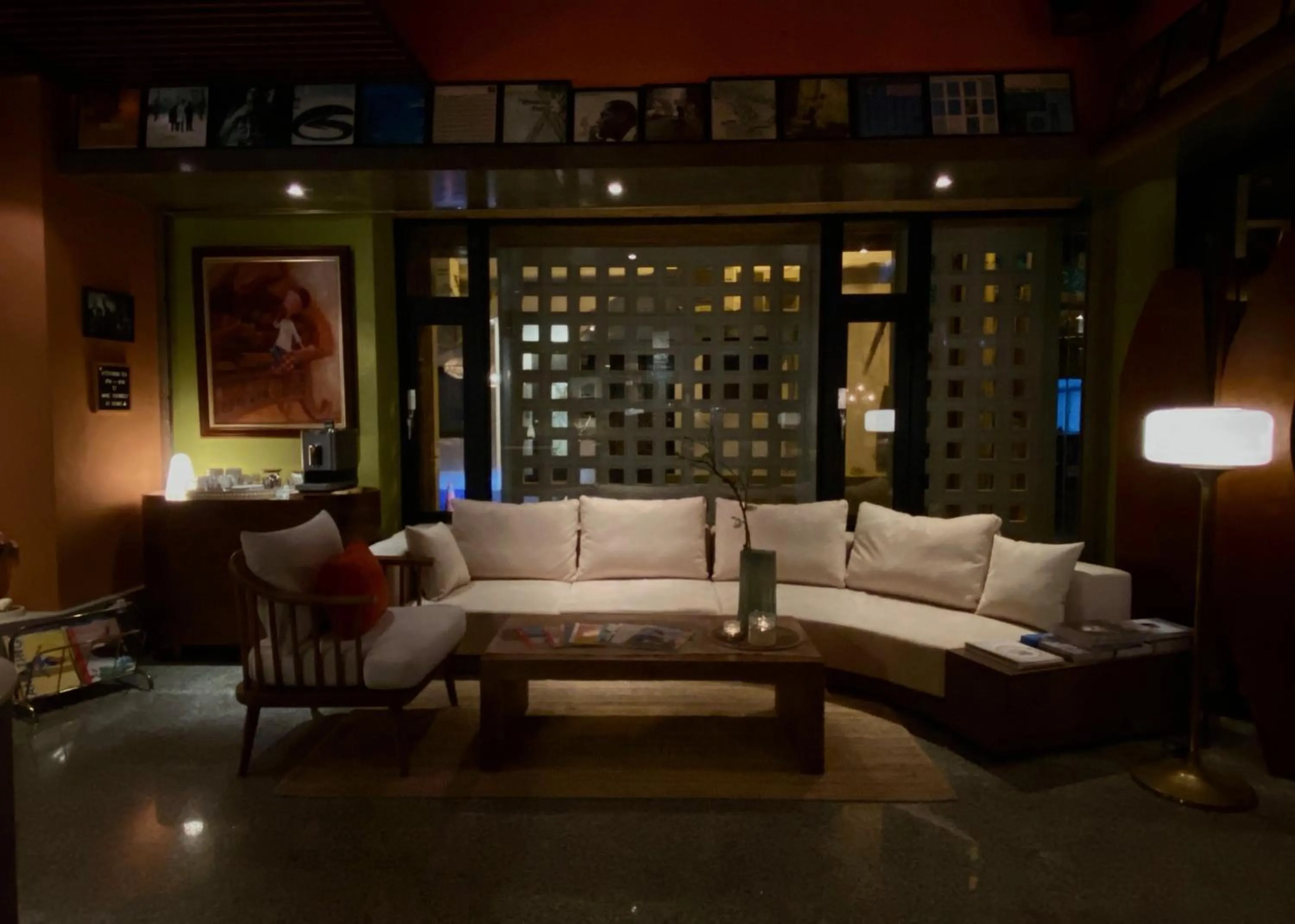 Living room in The Deer Head Inn