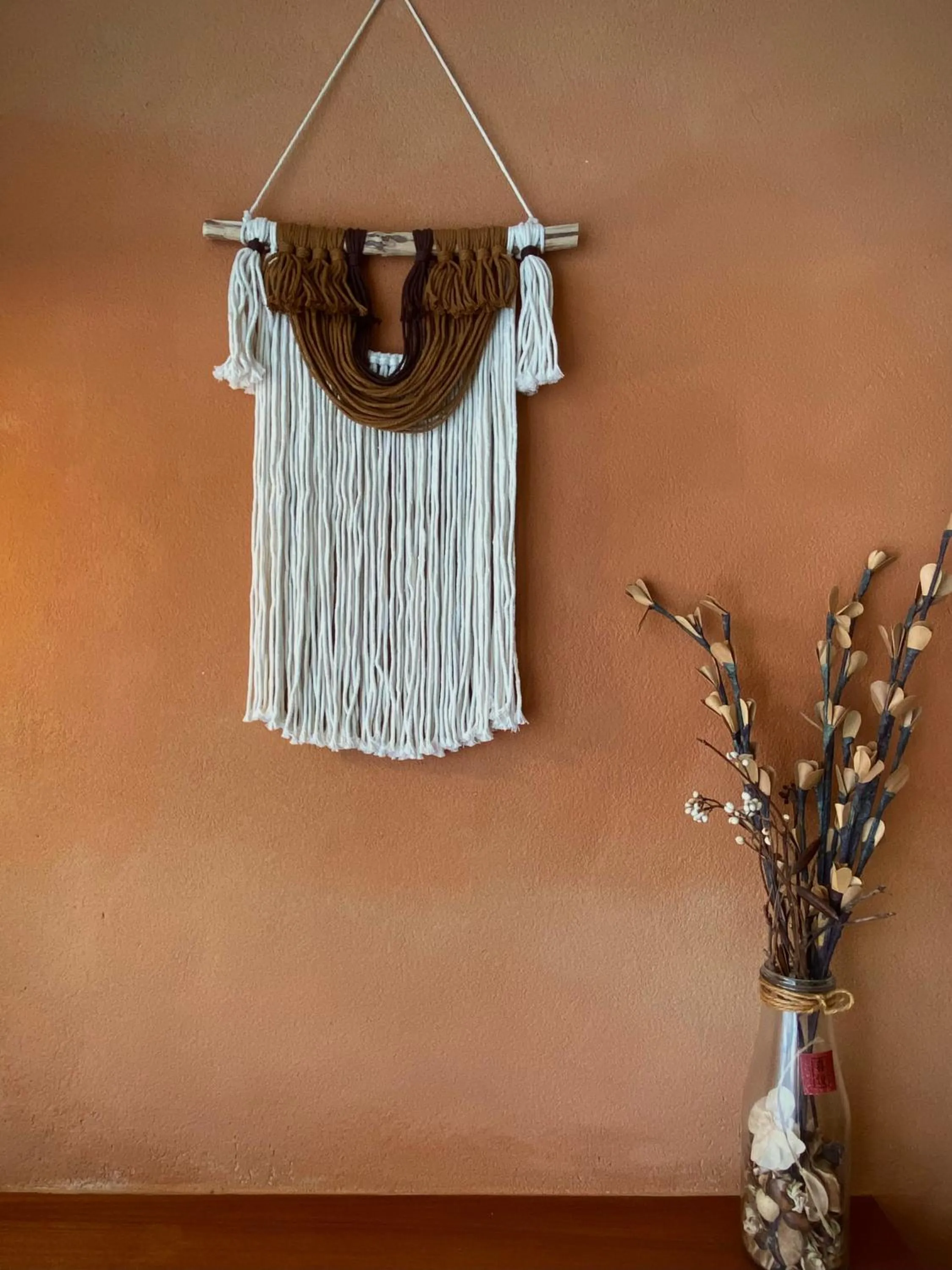 Decorative detail in The Deer Head Inn