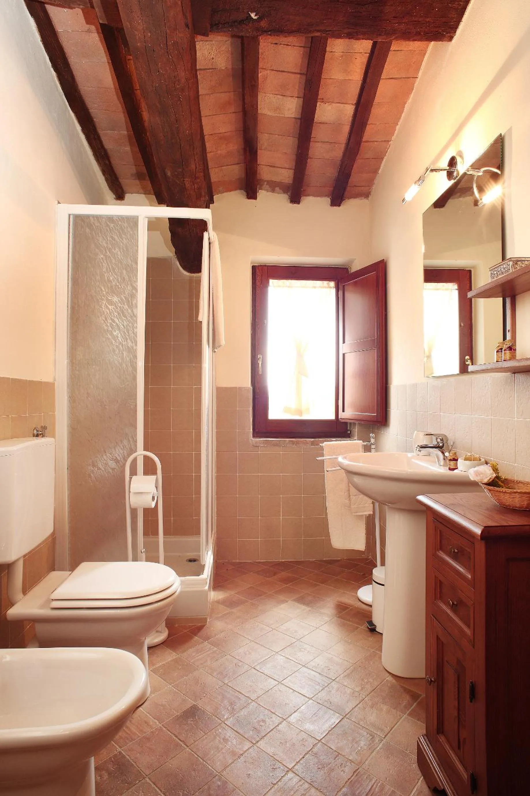 Bathroom in Agriturismo Il Poggione
