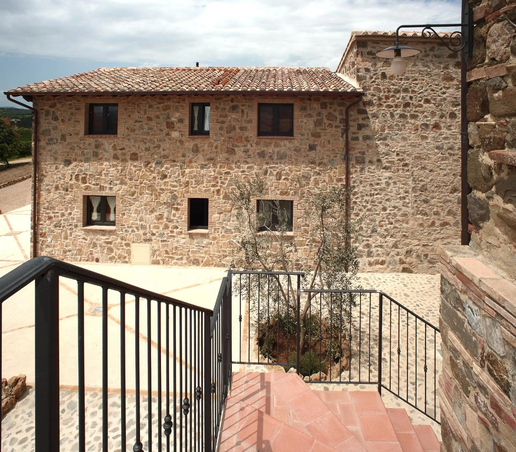 Facade/entrance in Agriturismo Il Poggione