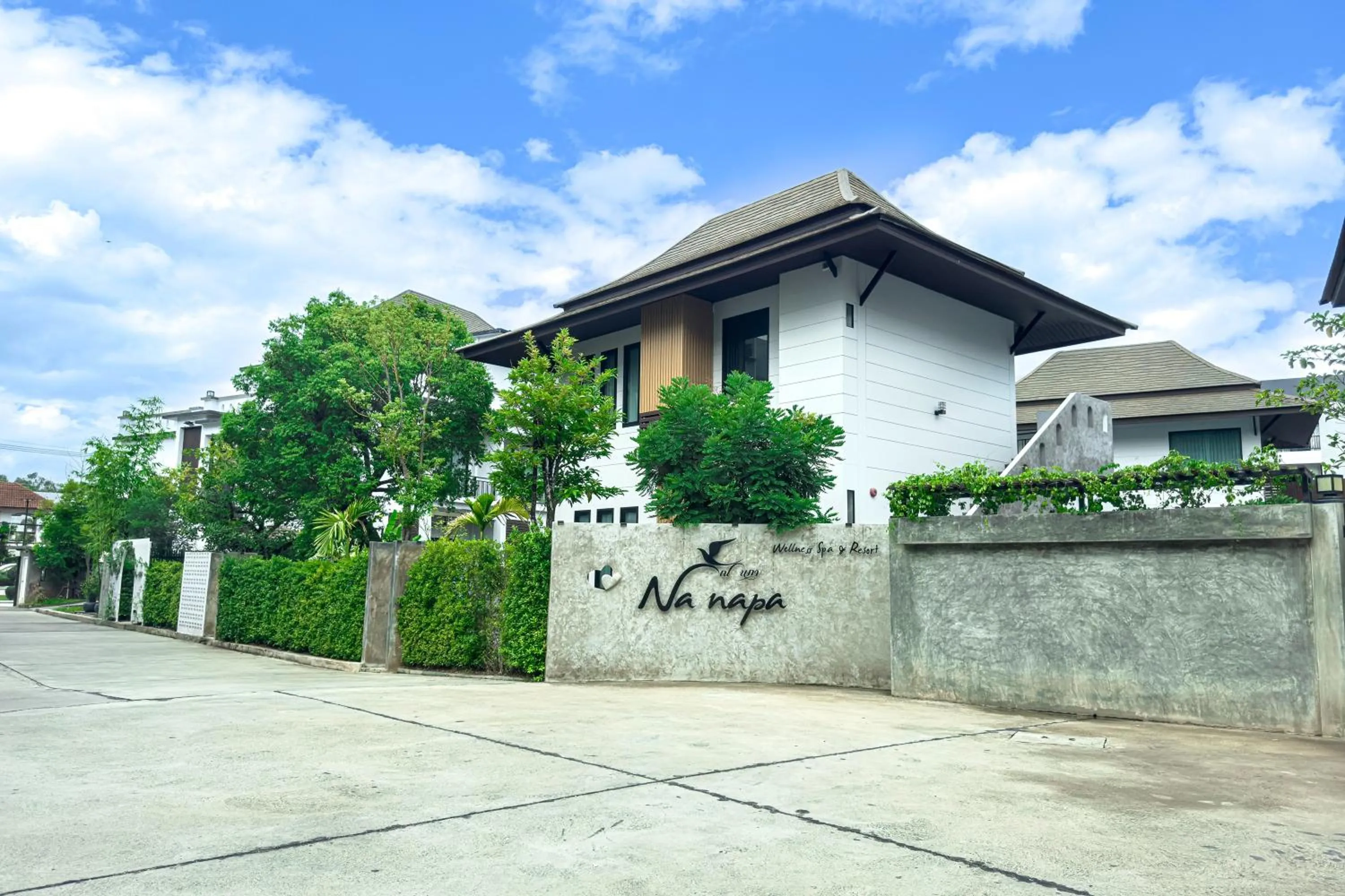 Property building in Na Napa Wellness Spa & Resort