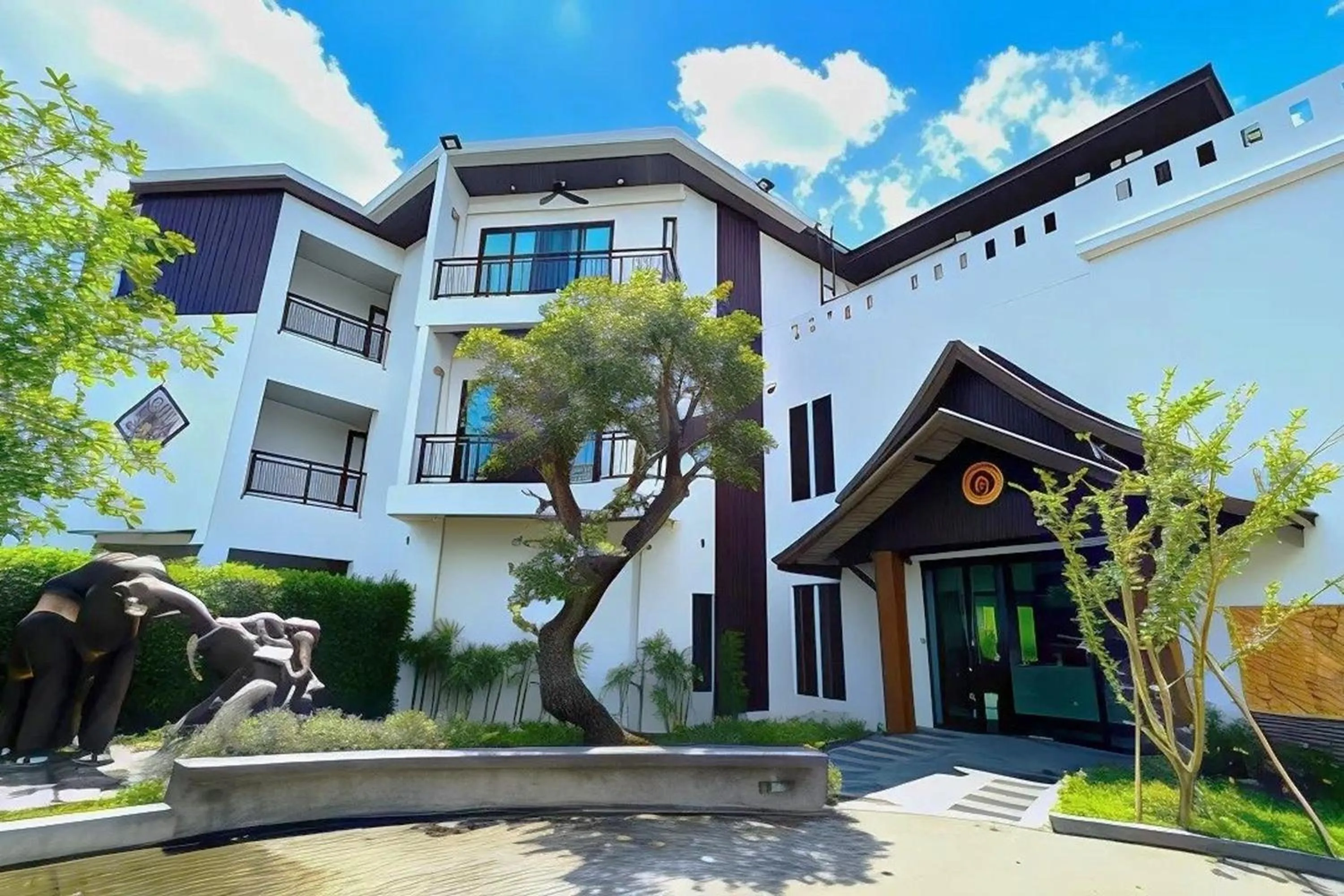 Property building in Na Napa Wellness Spa & Resort