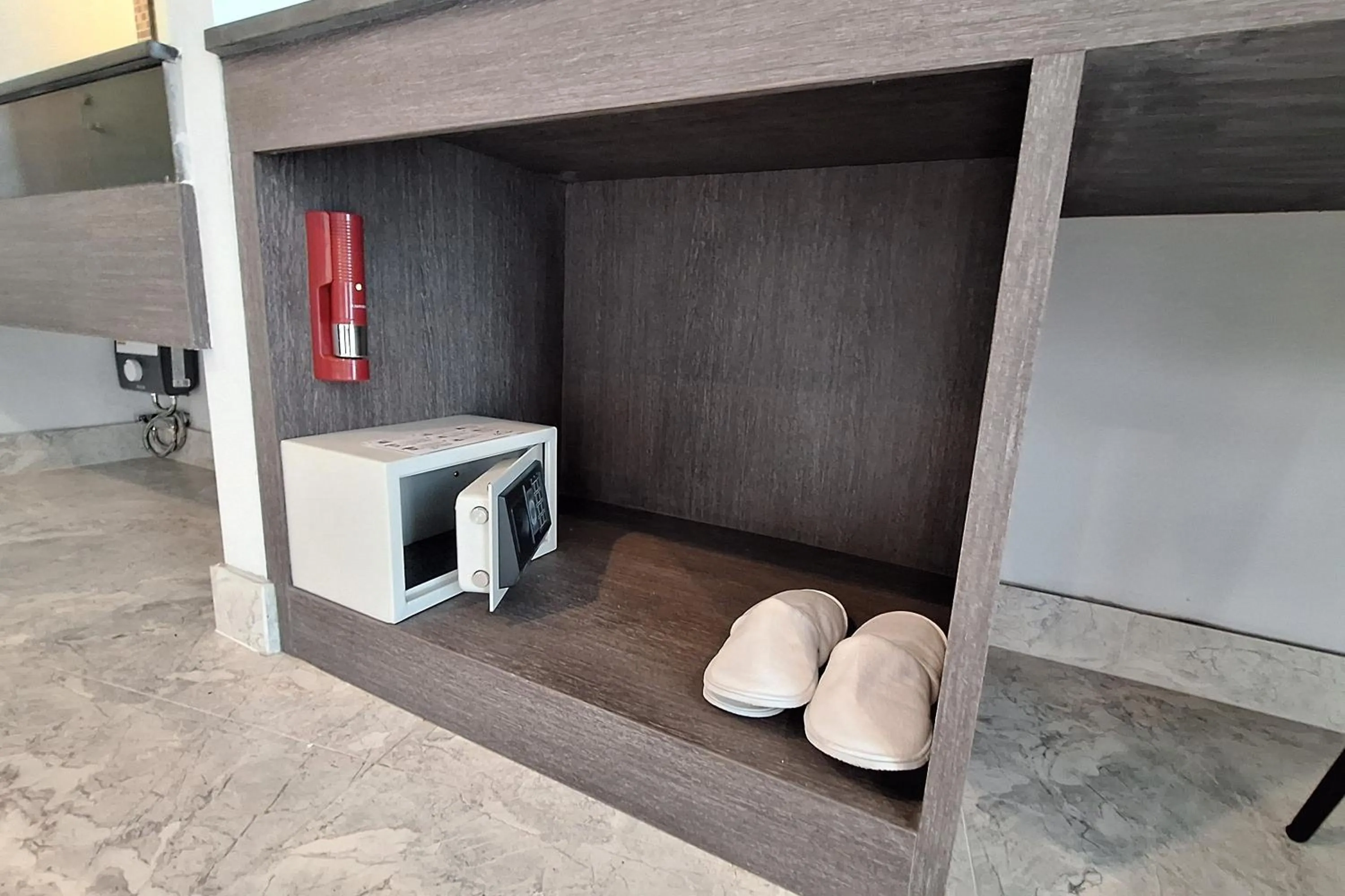 safe in Na Napa Wellness Spa & Resort