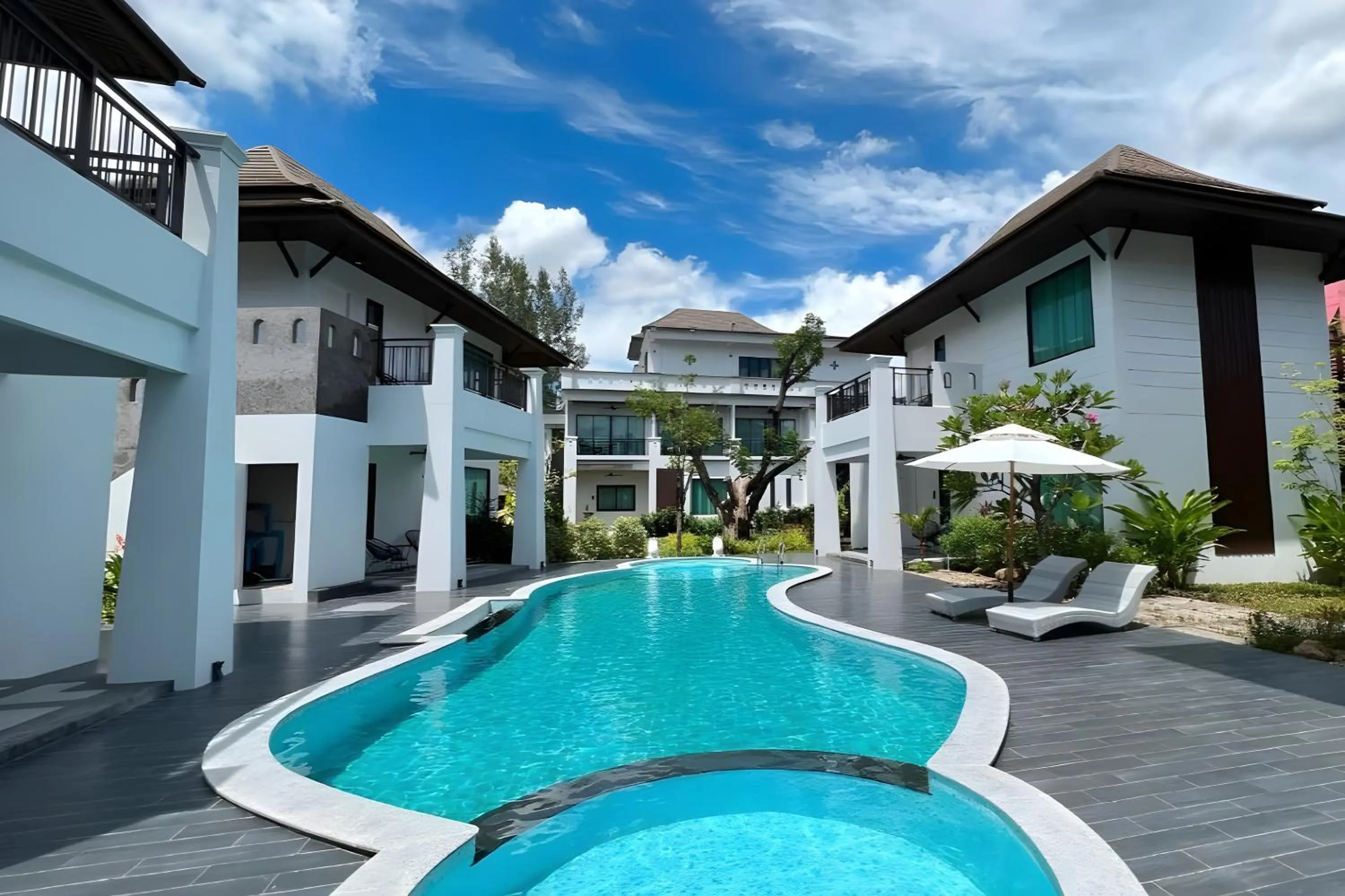 Swimming pool in Na Napa Wellness Spa & Resort