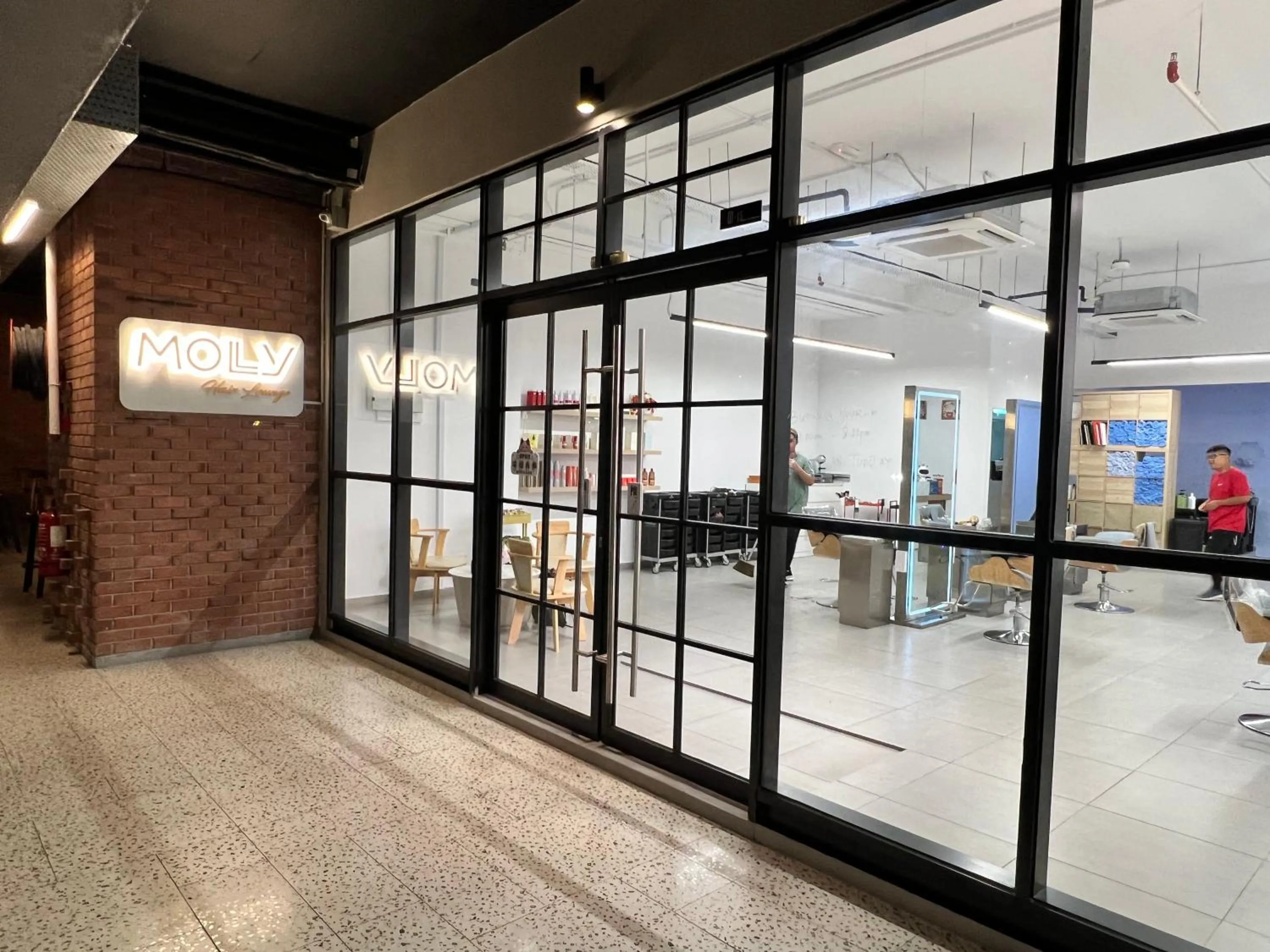 Restaurant/places to eat in Millerz Square