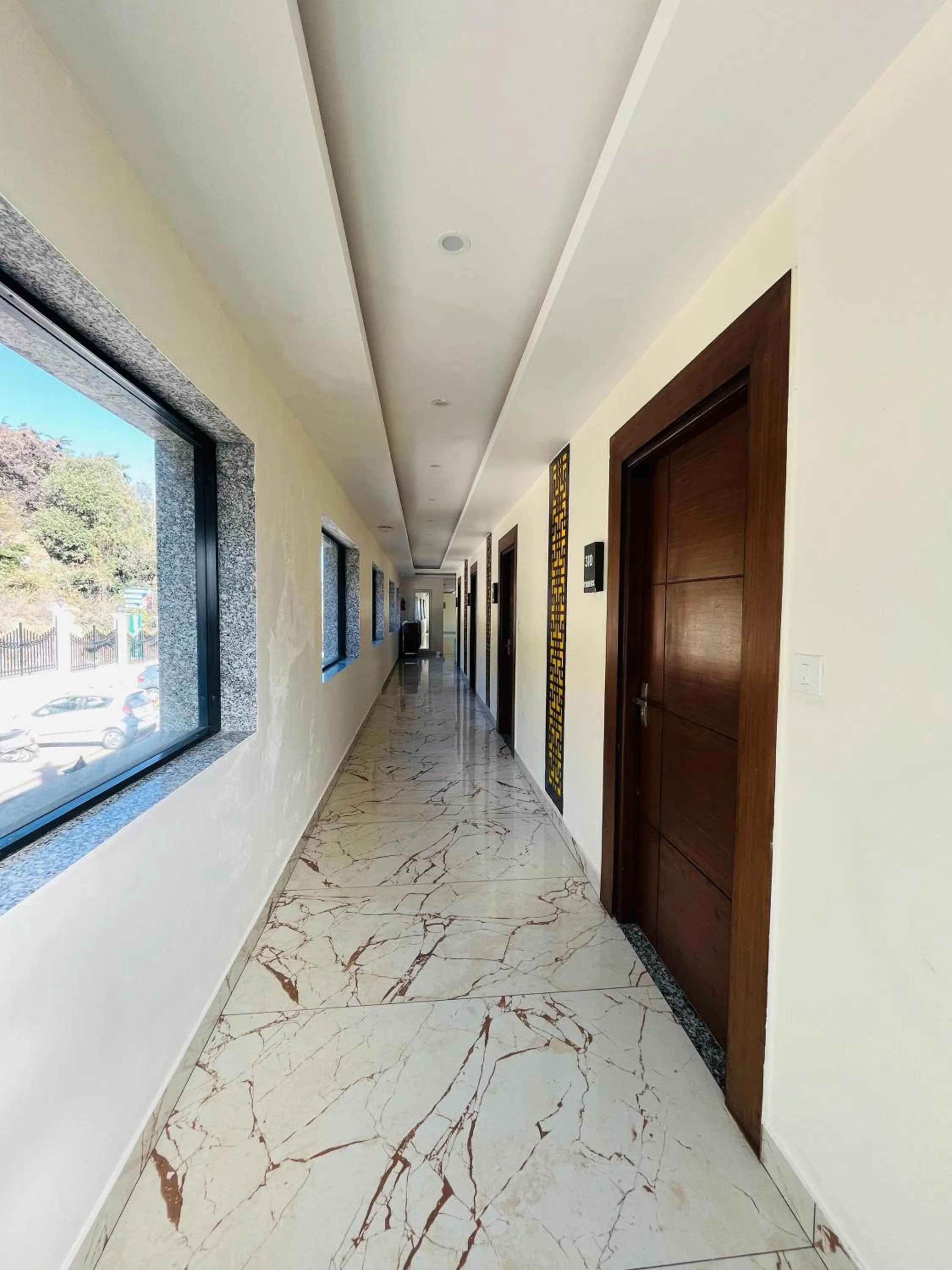 Lobby or reception in Trideus Mountain Club & Resort, Mussoorie