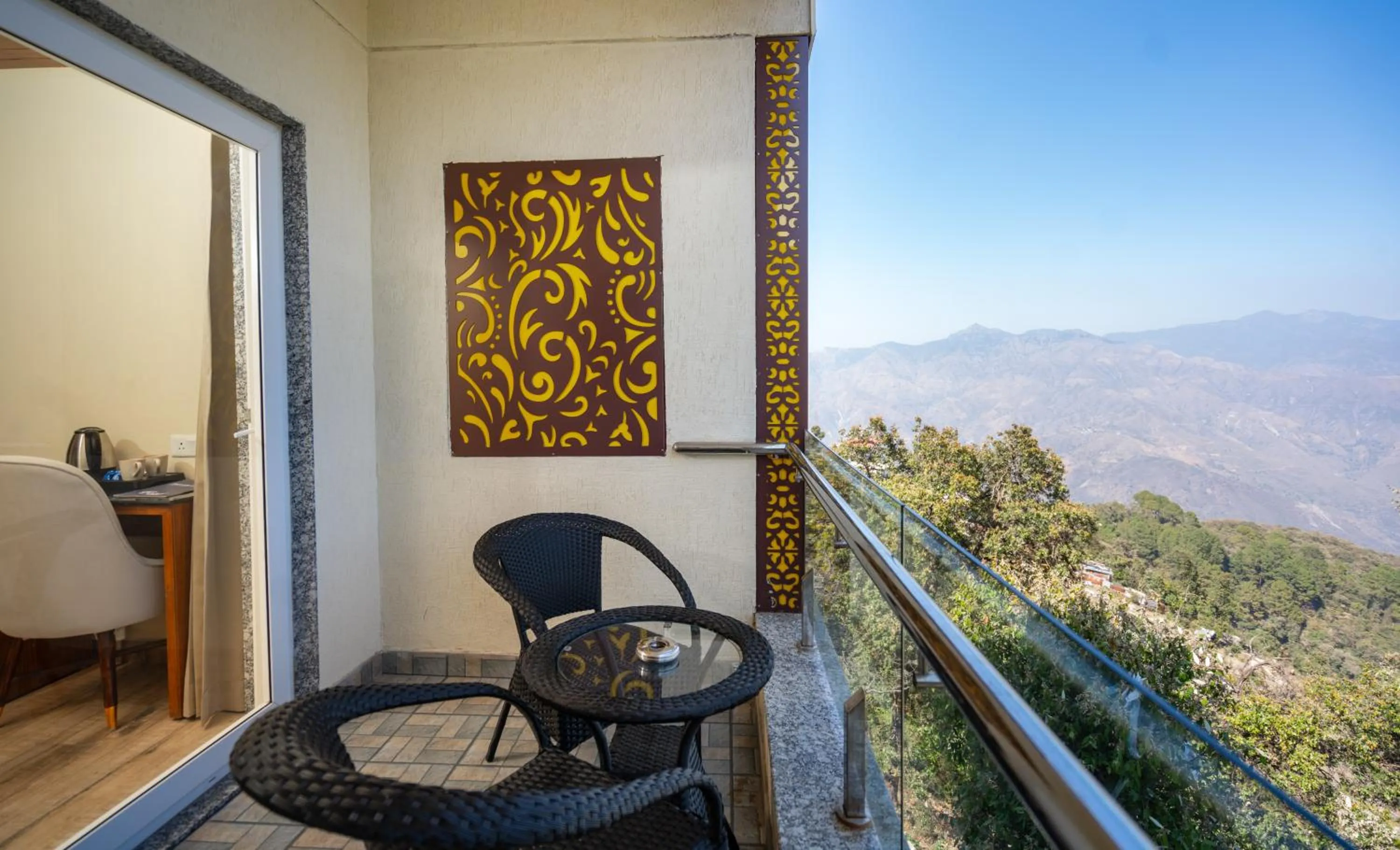 Trideus Mountain Club & Resort, Mussoorie