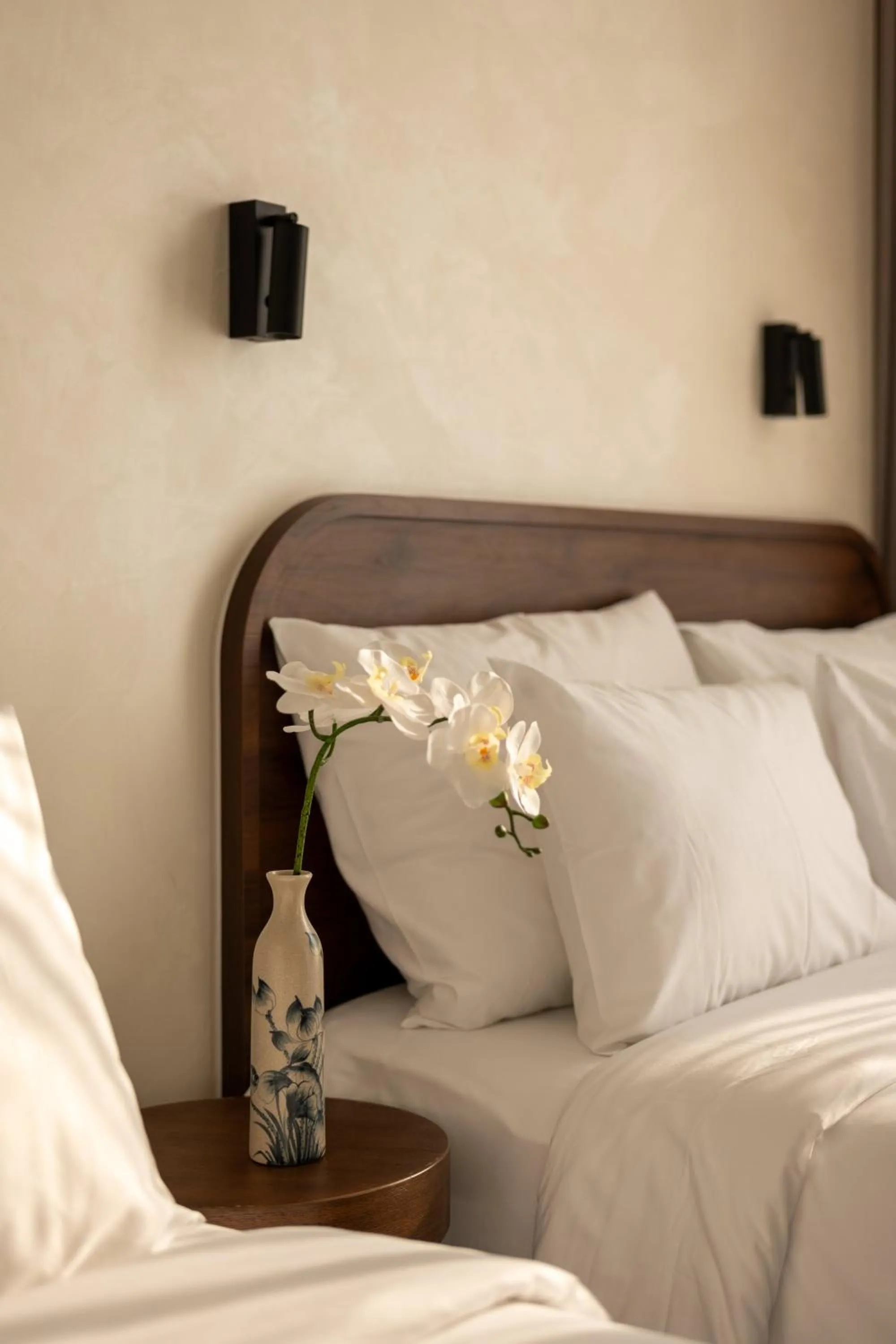 Bed in Hato Saigon Boutique Hotel & Rooftop