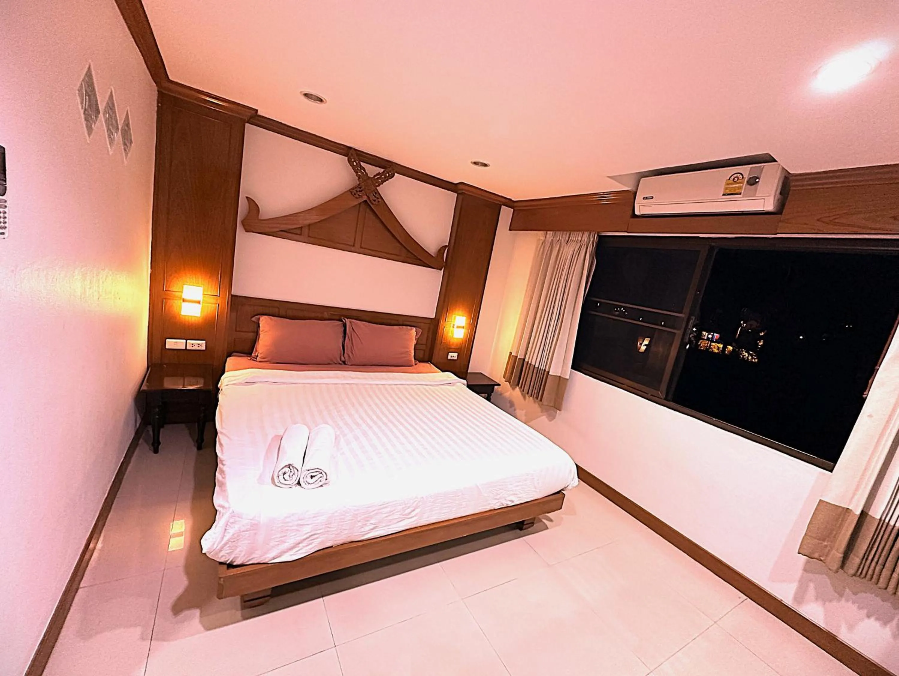 Bed in Best Venue Hotel