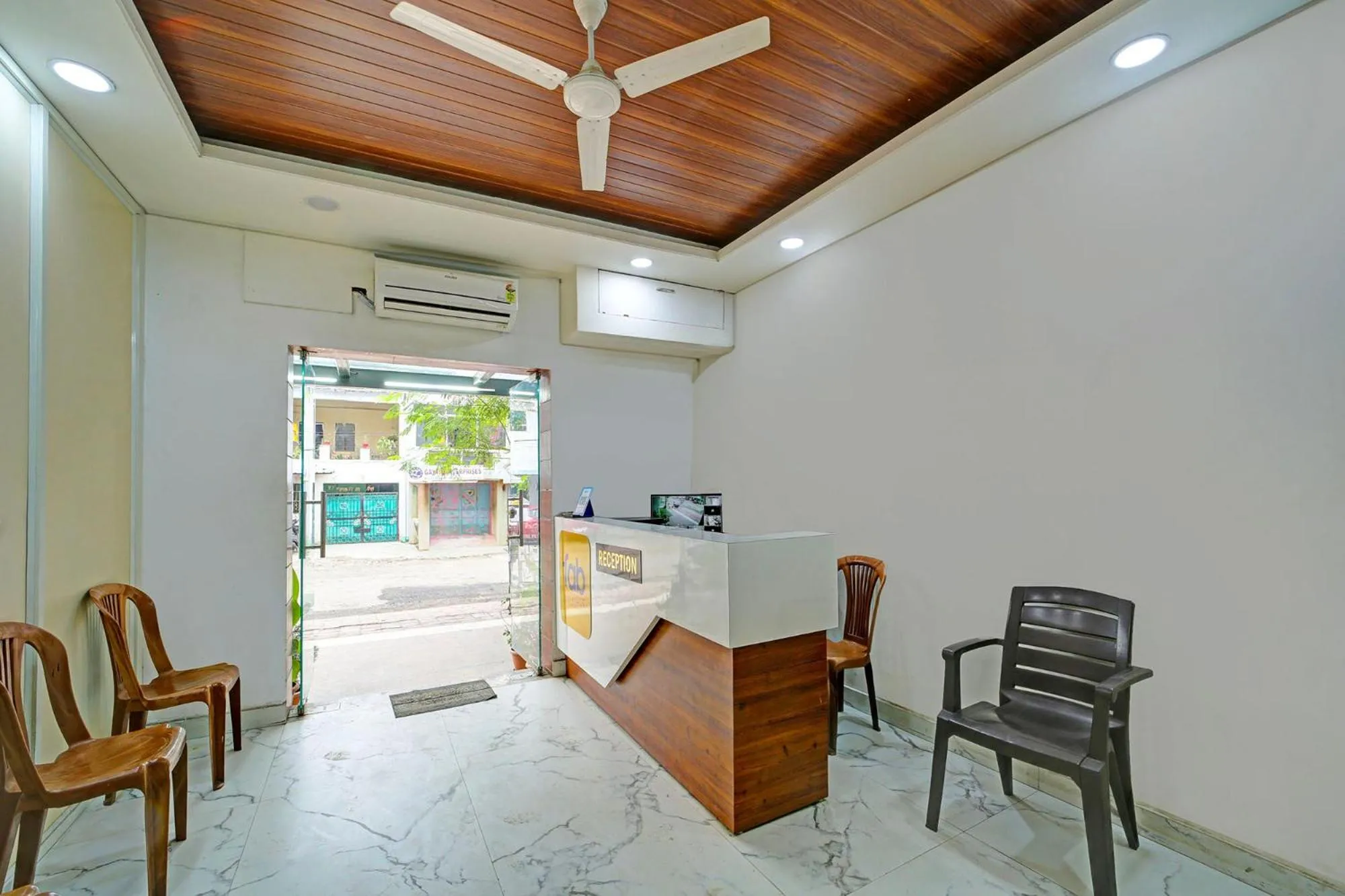 Lobby or reception in Via Prathma