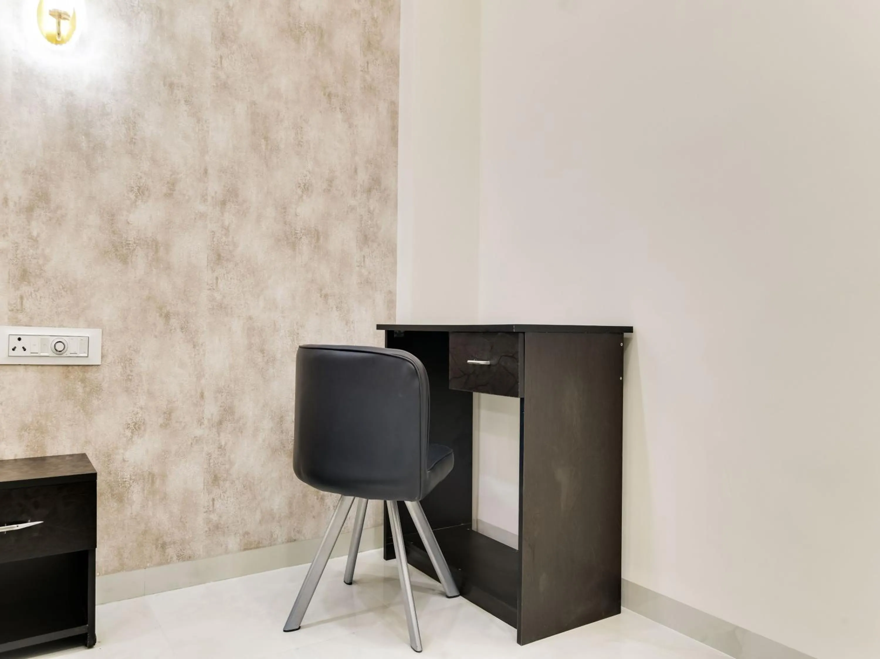 Lobby or reception in Hotel O Iconic Stay