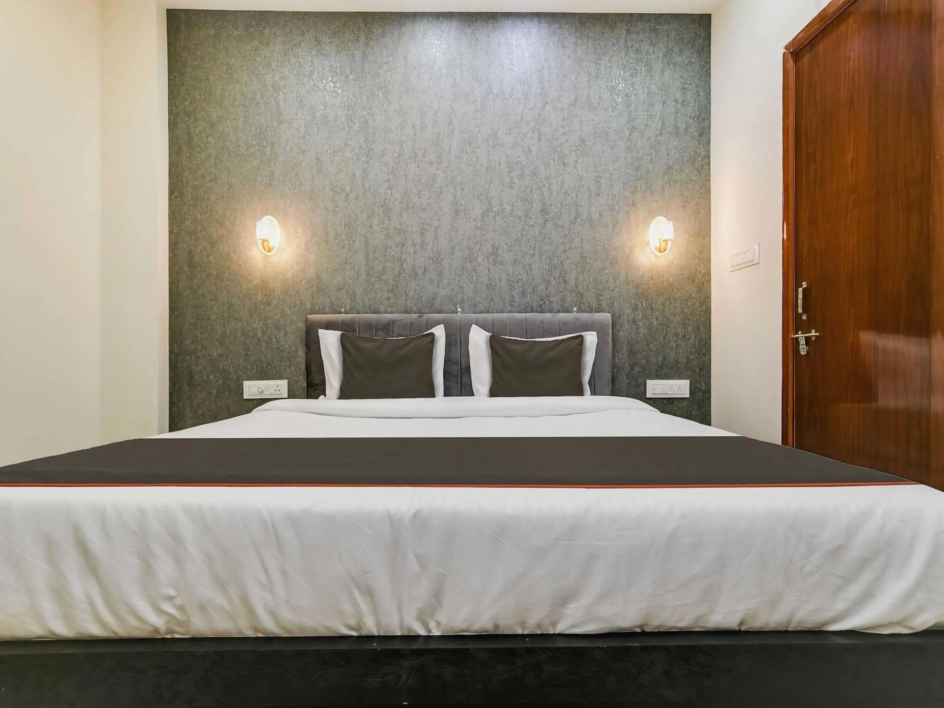 Bedroom, Bed in Hotel O Iconic Stay