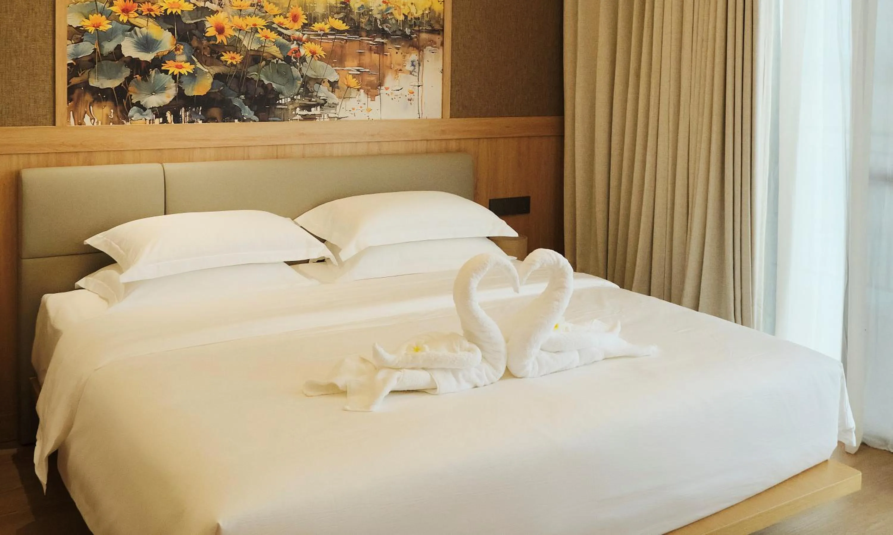 Bed in MonMonBoutique Hotel