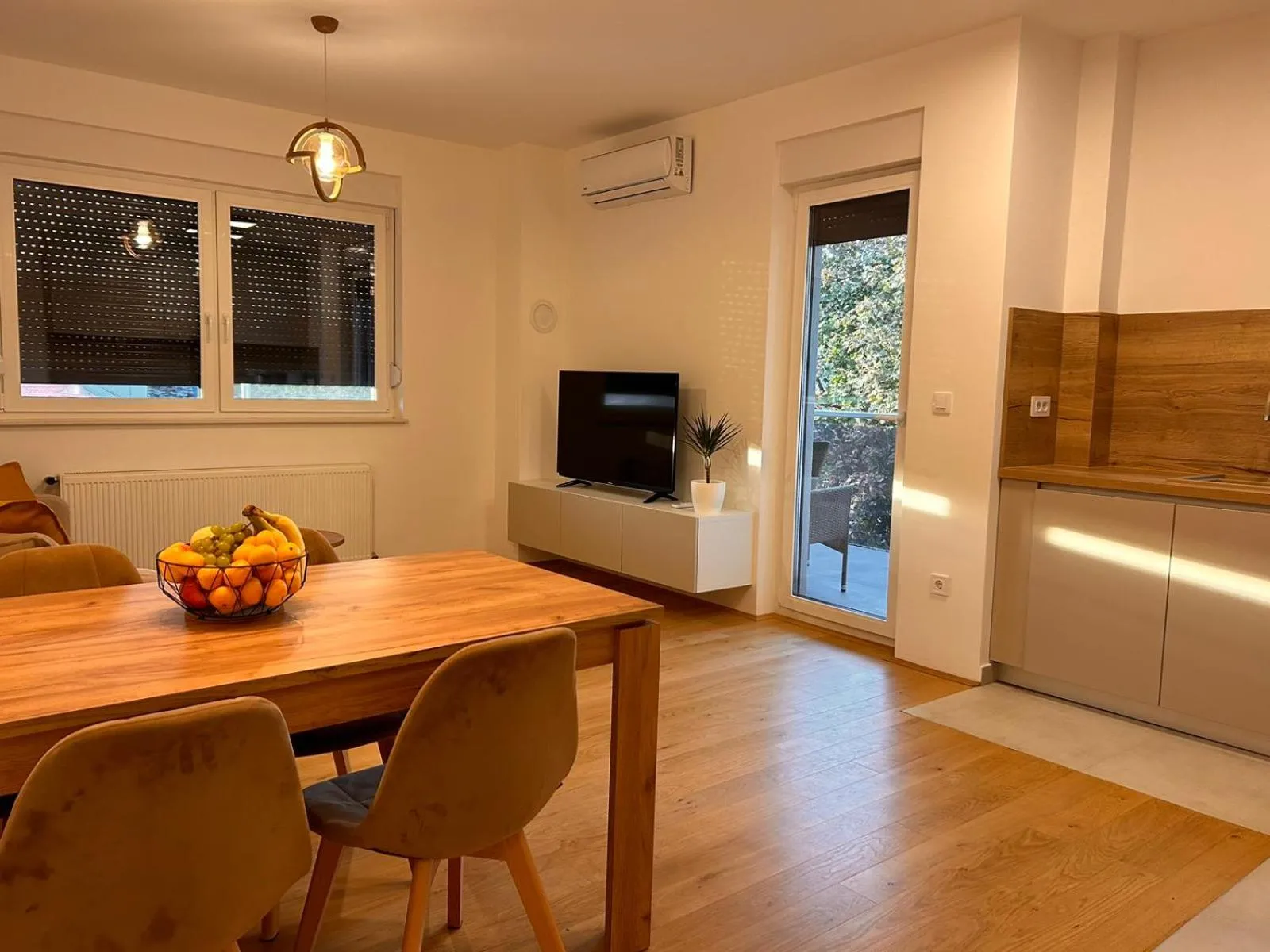 Apartman TENA, Private parking, Self check in