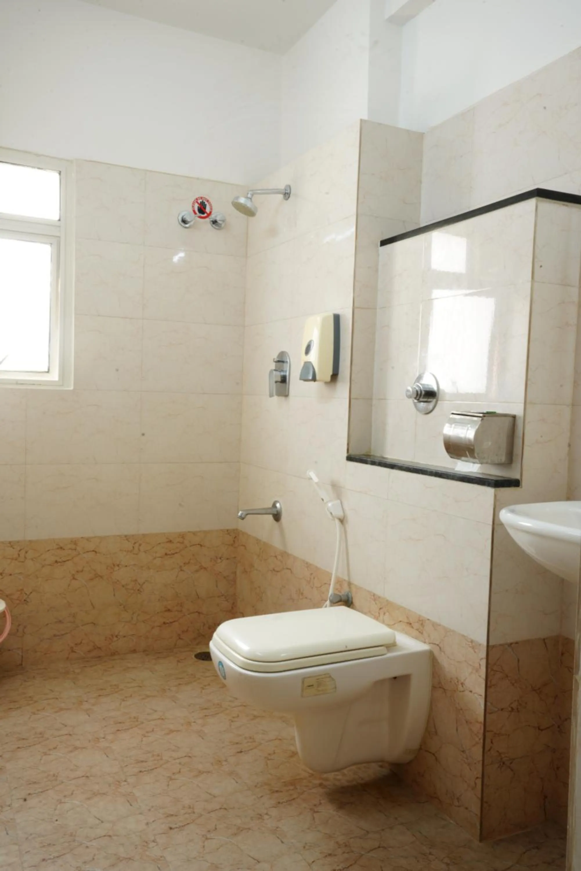 Hotel Grand Bee Bangalore