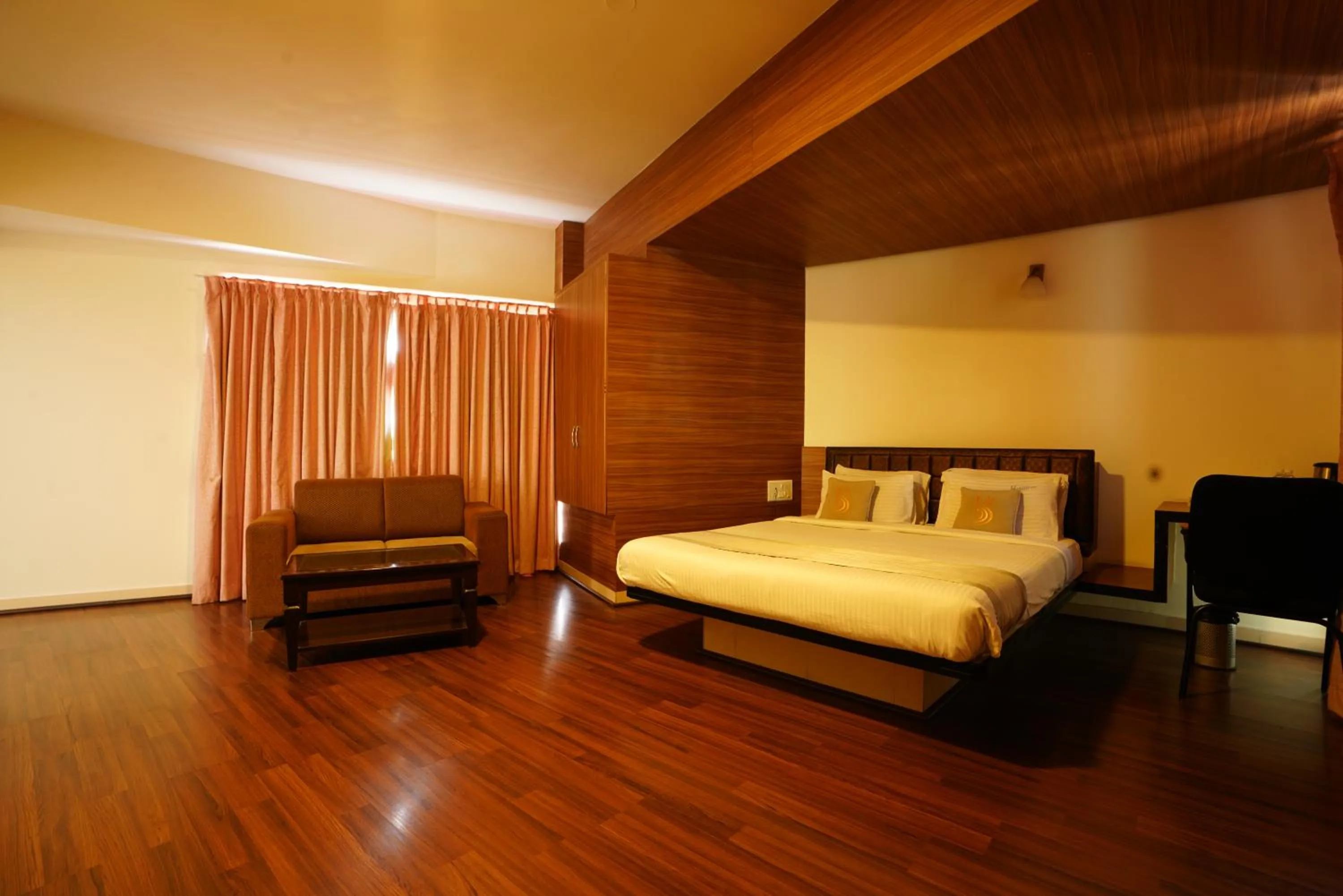 Hotel Grand Bee Bangalore