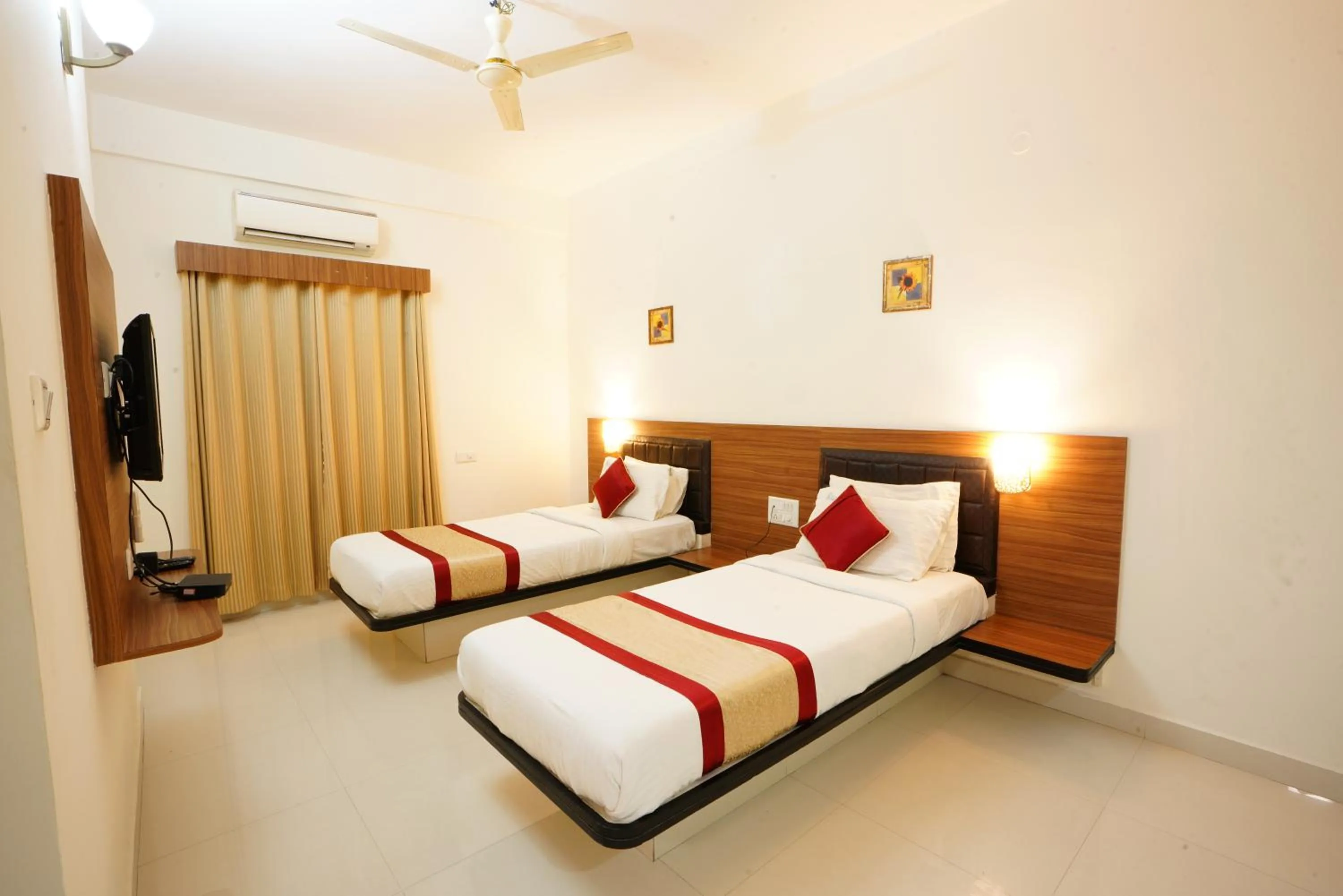 Hotel Grand Bee Bangalore