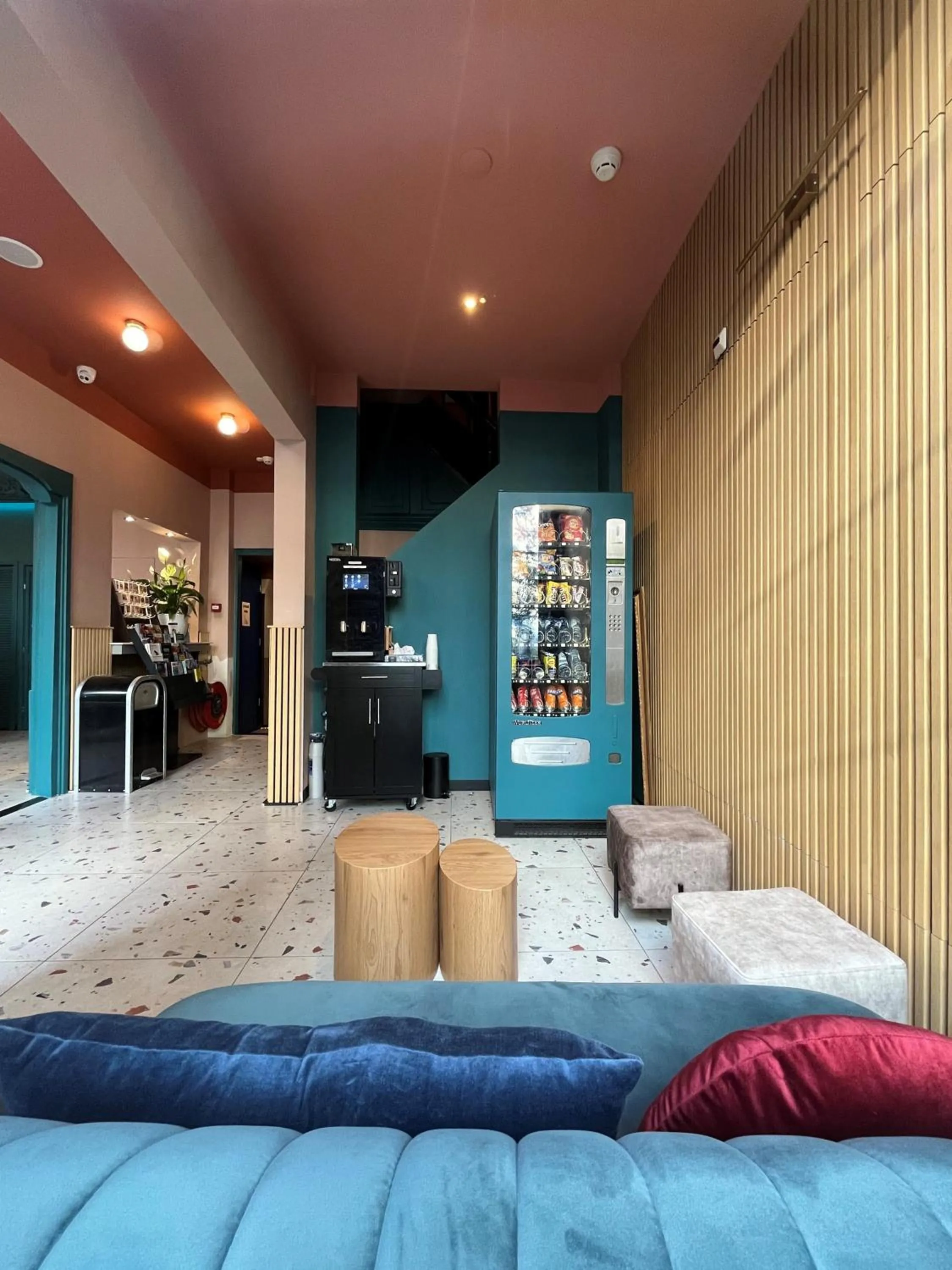 Lobby or reception in Heart of Amsterdam Hostel