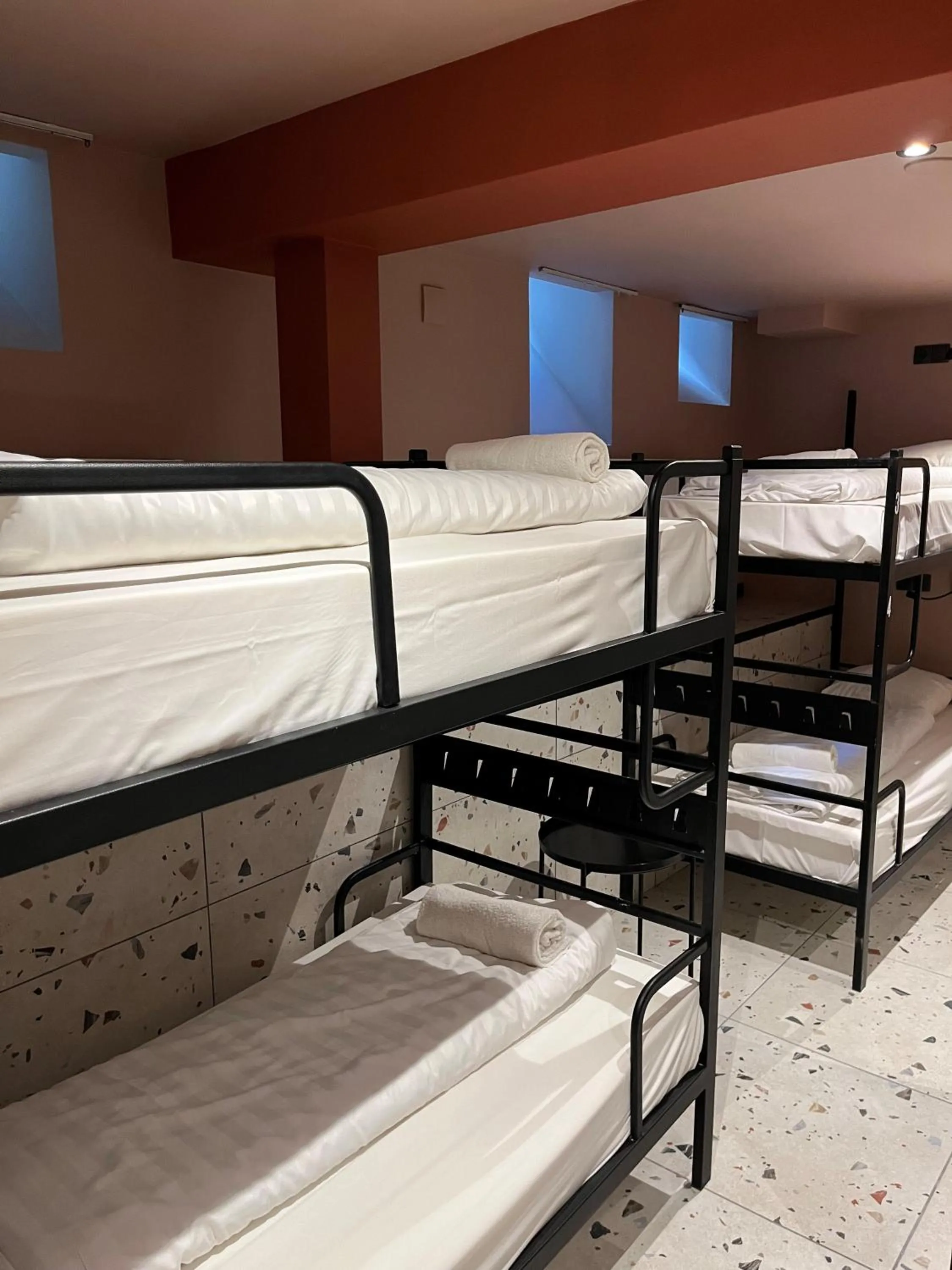 Bedroom, Bed in Heart of Amsterdam Hostel