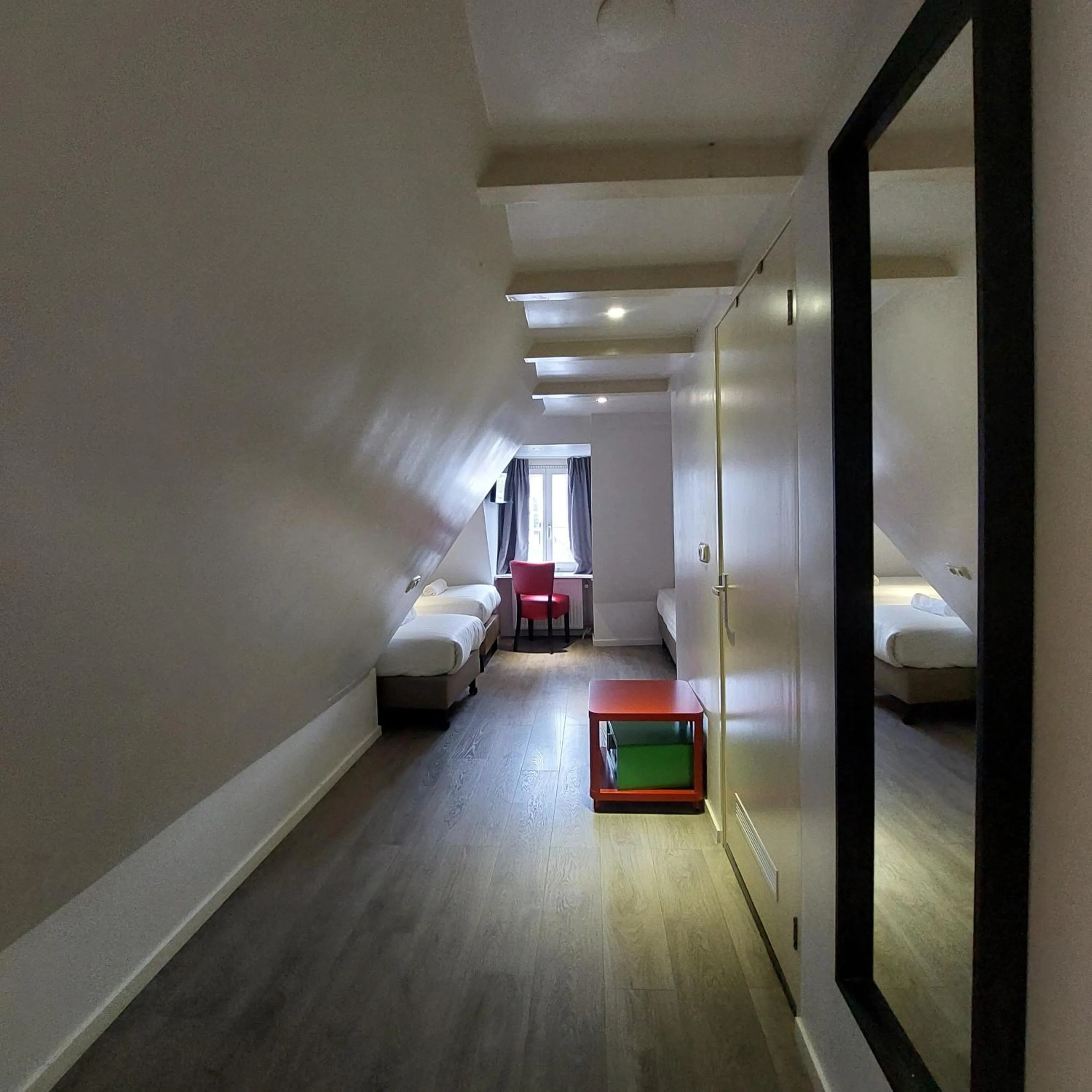 Bedroom, Bed in Heart of Amsterdam Hostel