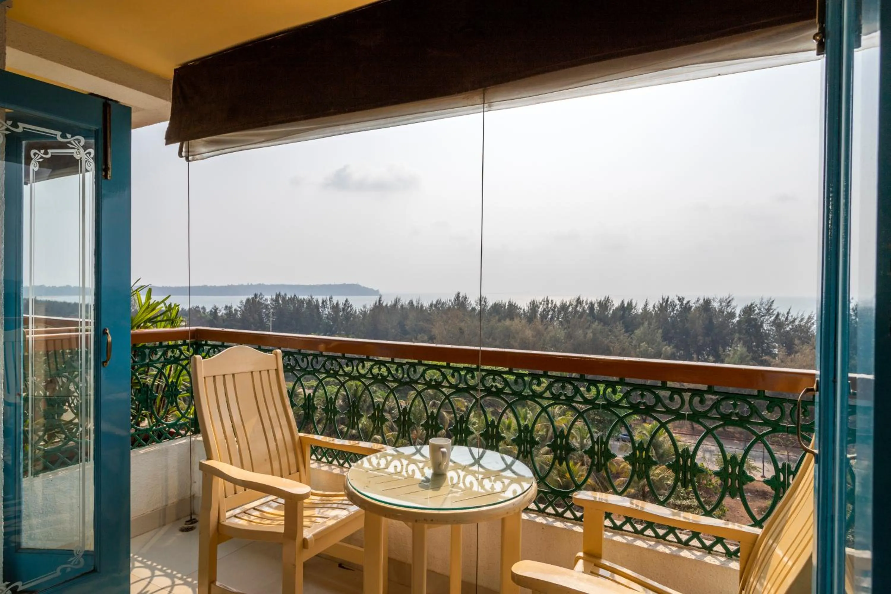 Bathroom in Varanda Do Mar