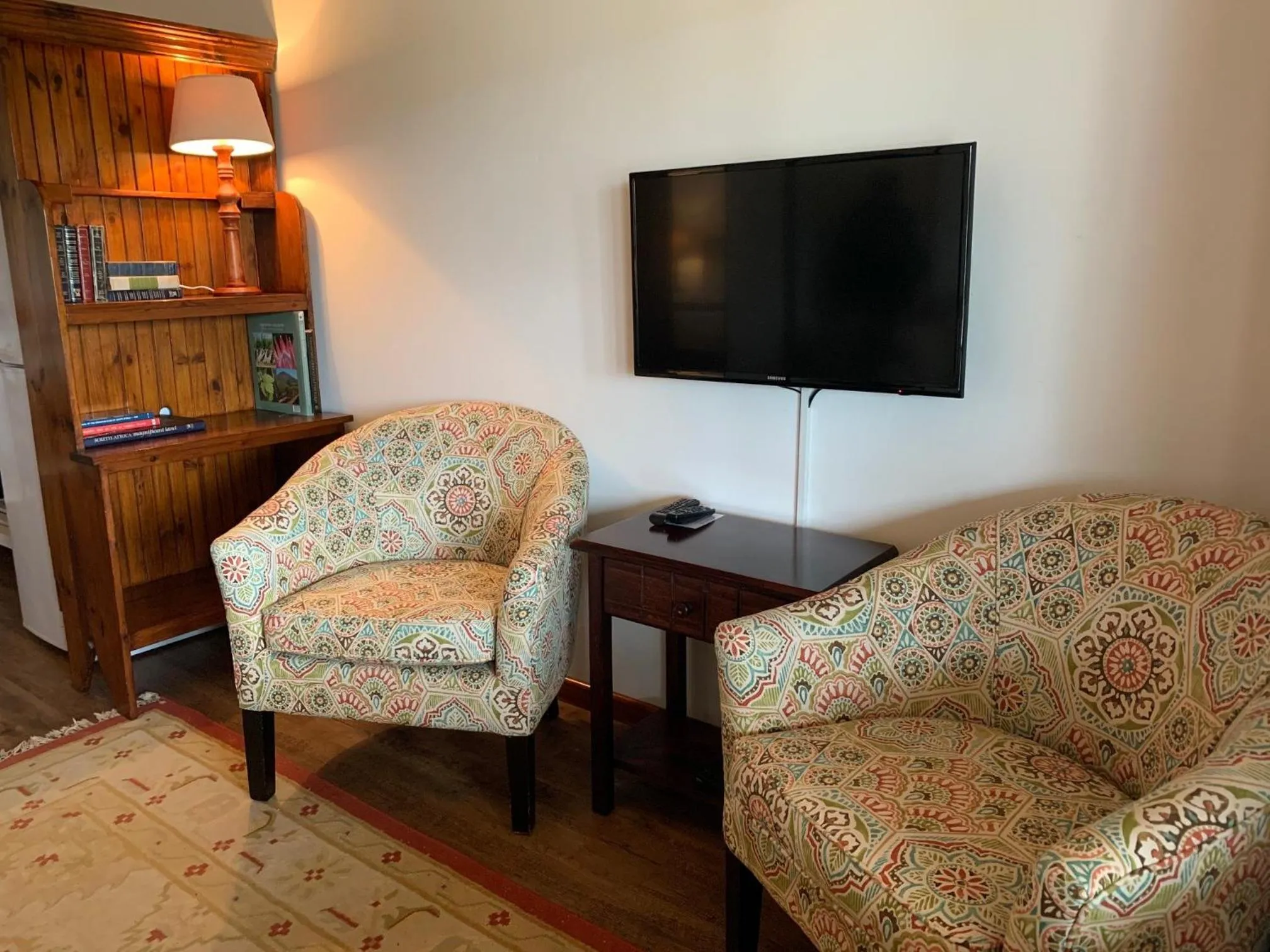 TV and multimedia in Endless Vineyards at Wildekrans Wine Estate