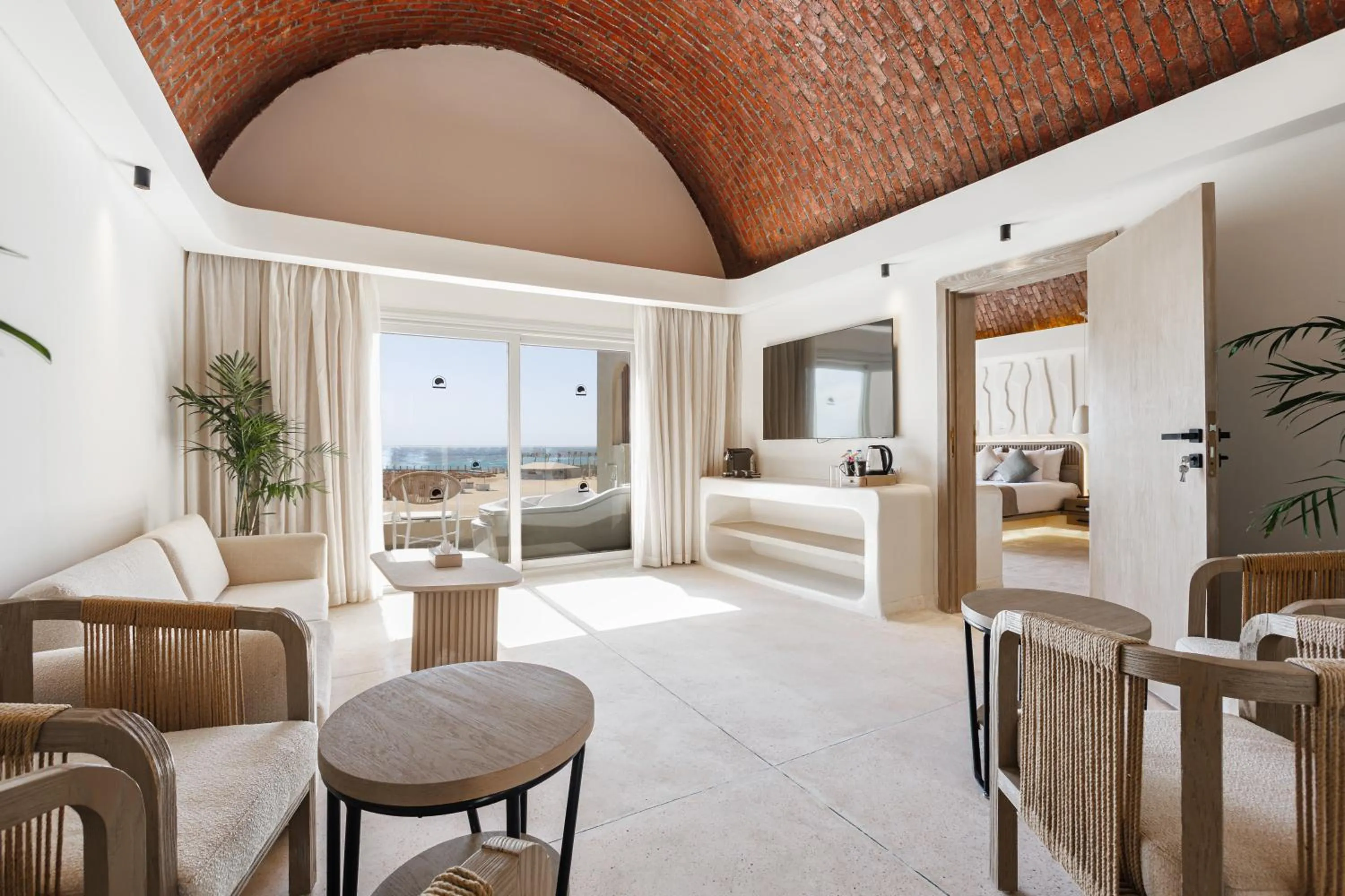 TV and multimedia, Bed in Sunrise Anjum Resort