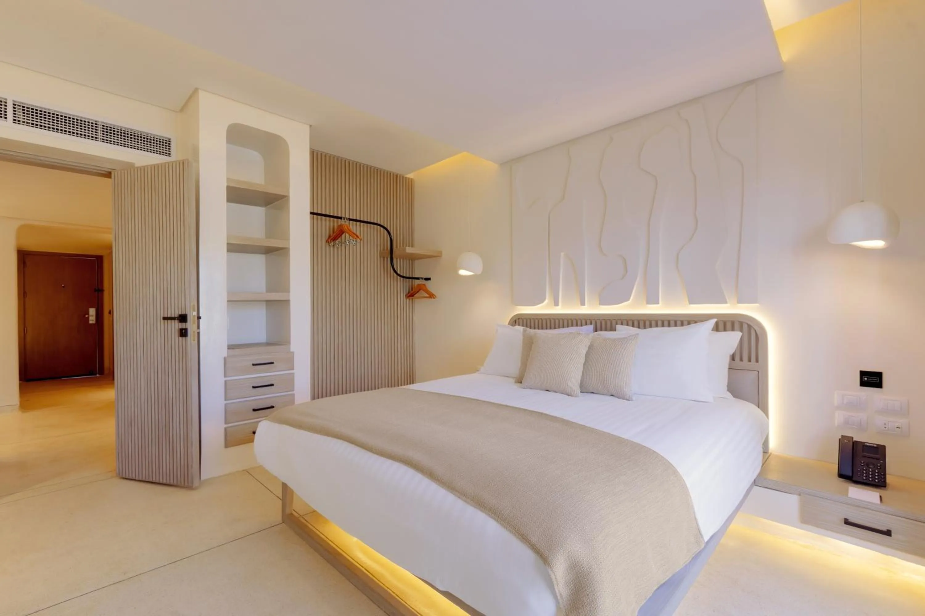 Bed in Sunrise Anjum Resort