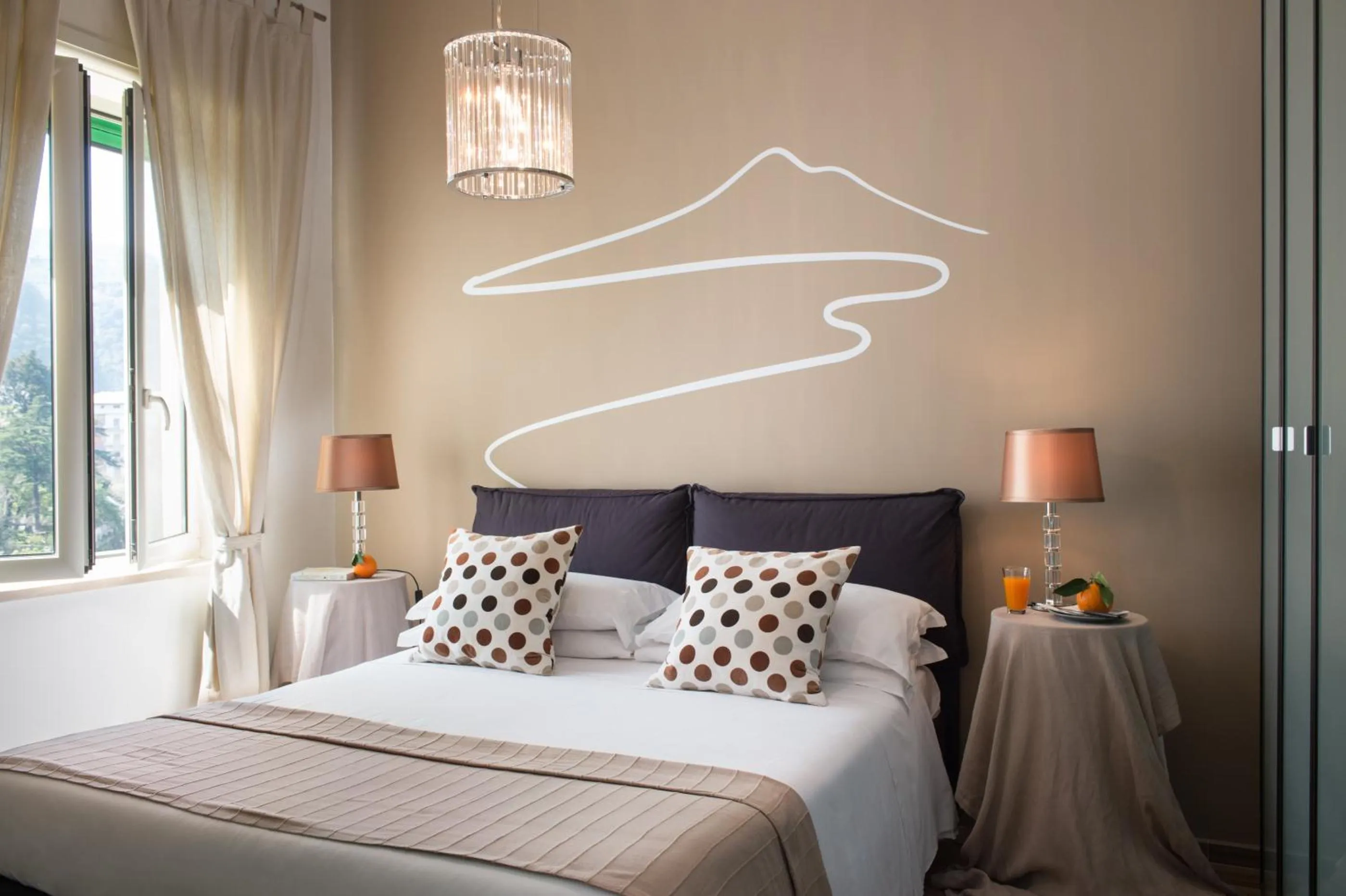 Bedroom, Bed in La Maison des Tout le Monde