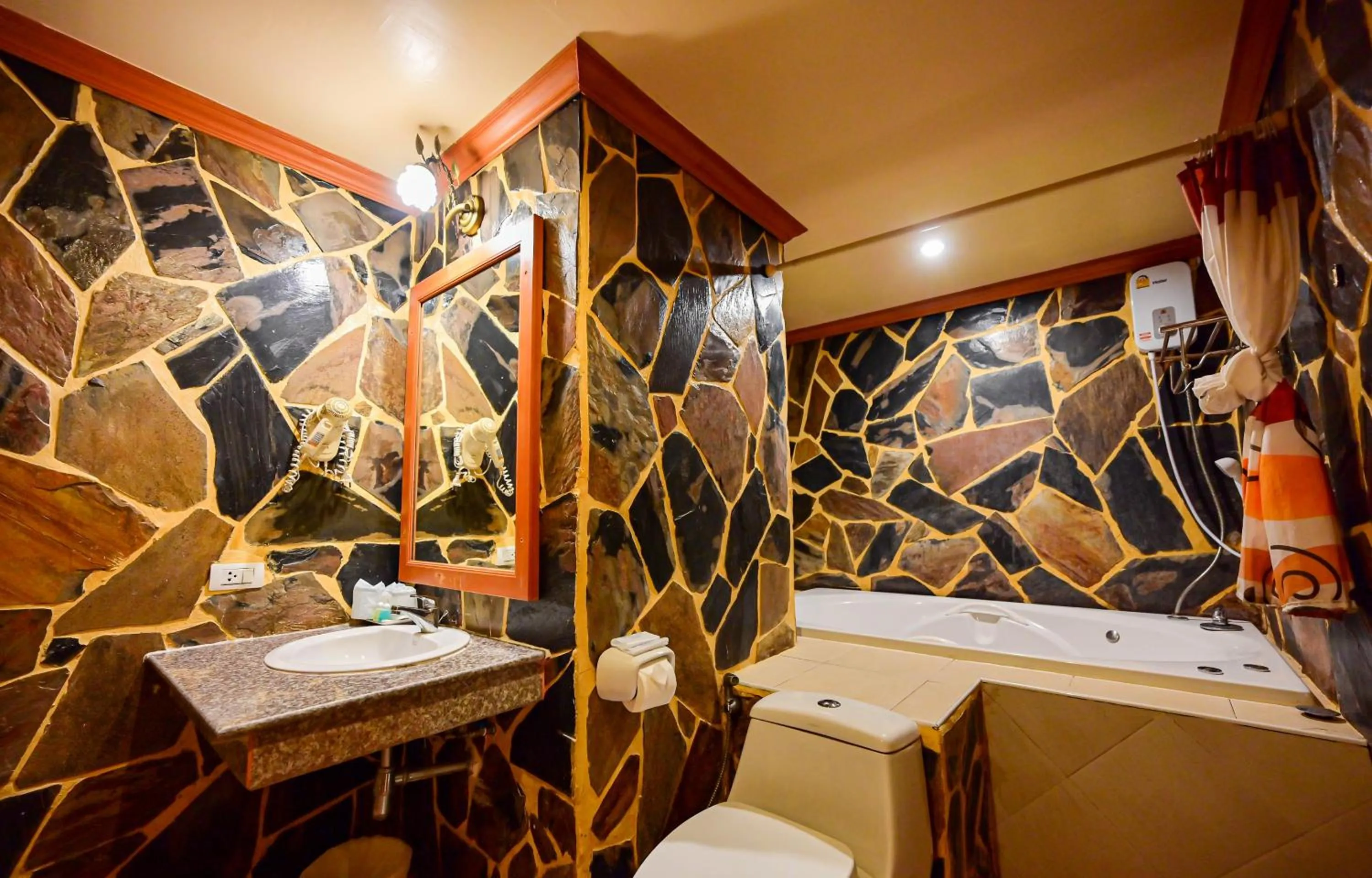 Shower in Tiger Complex Hotel