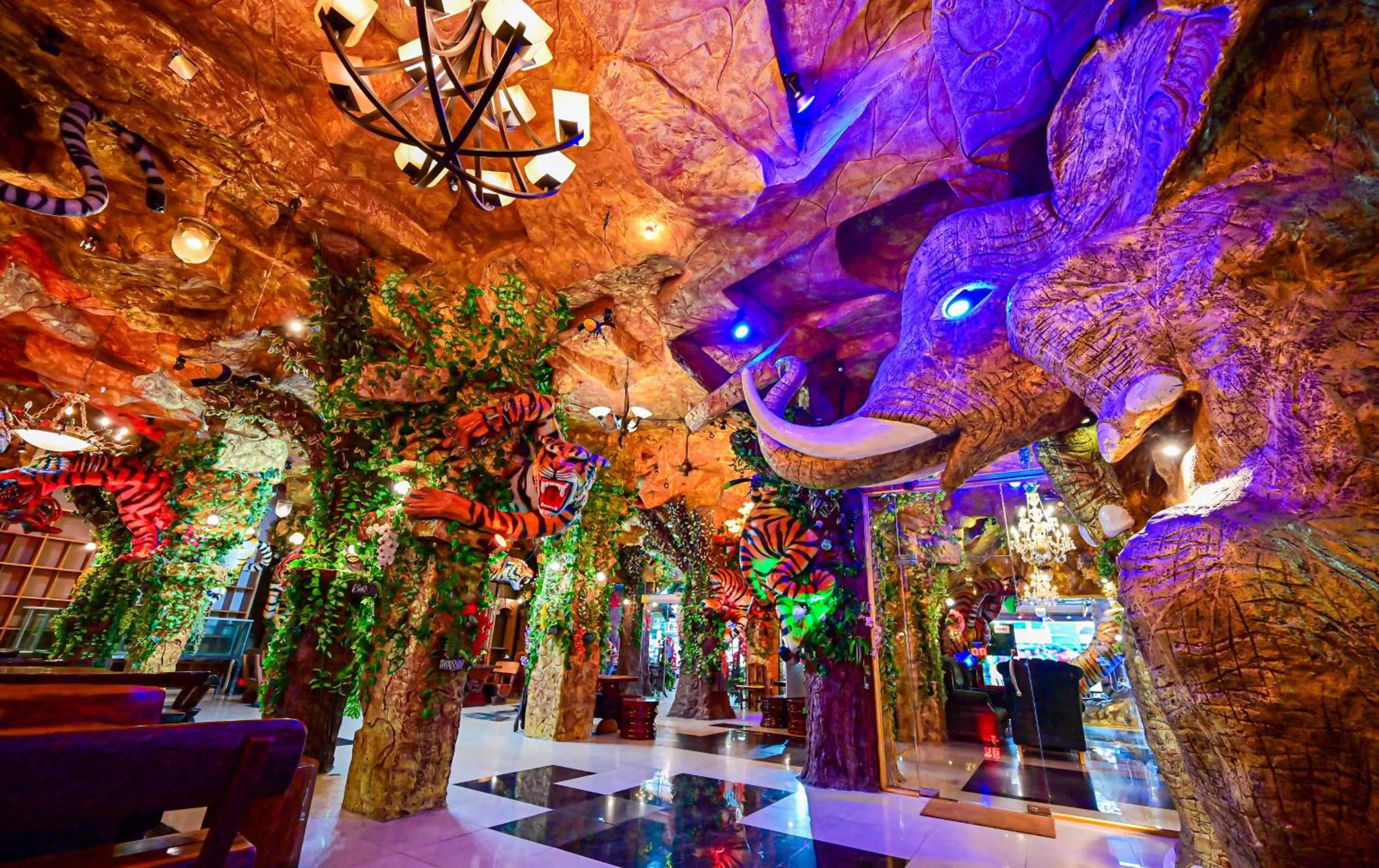 Lobby or reception in Tiger Complex Hotel