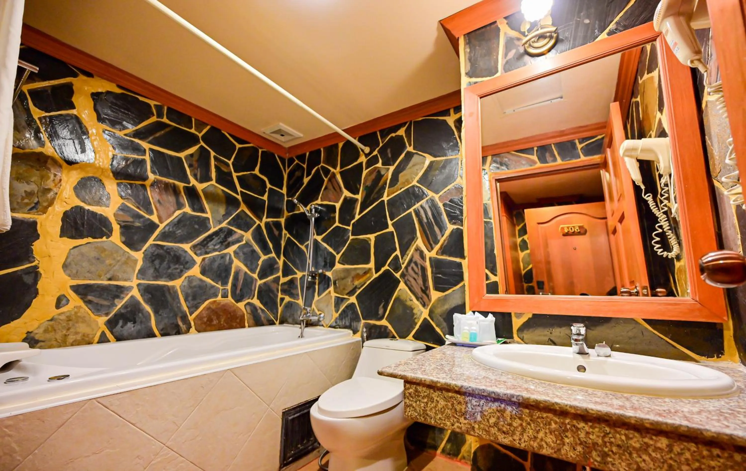 Bathroom in Tiger Complex Hotel