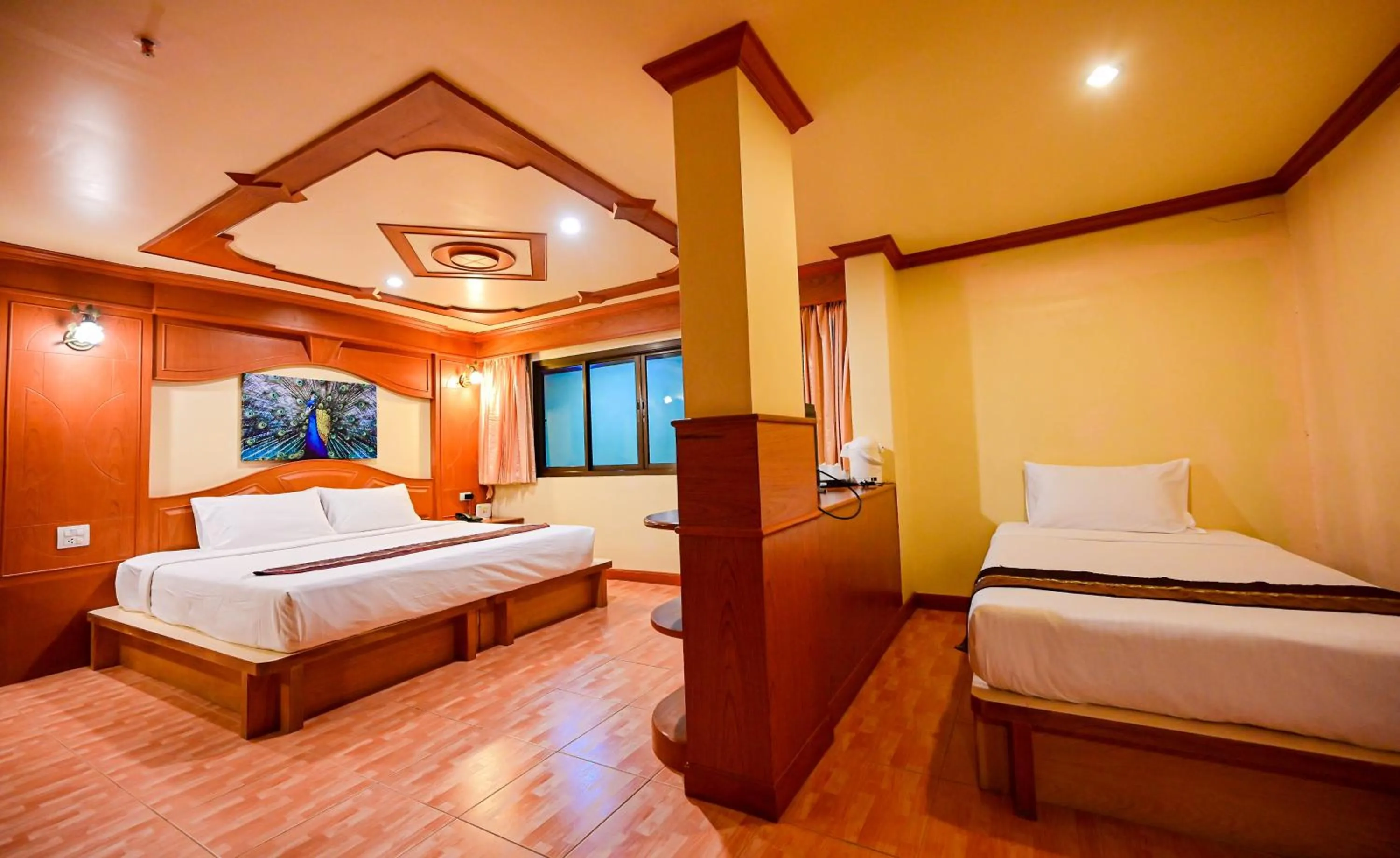 Bedroom, Bed in Tiger Complex Hotel